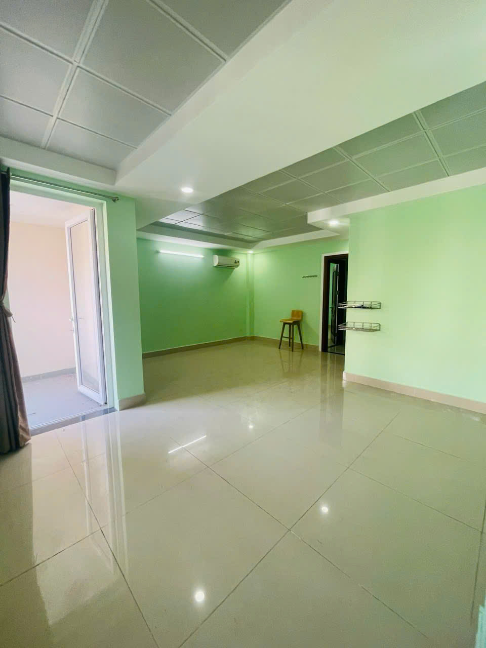 Townhouse for sale Hung Gia 1 Phu My Hung, District 7 built 6 floors with elevator, facing North – 111m2 3