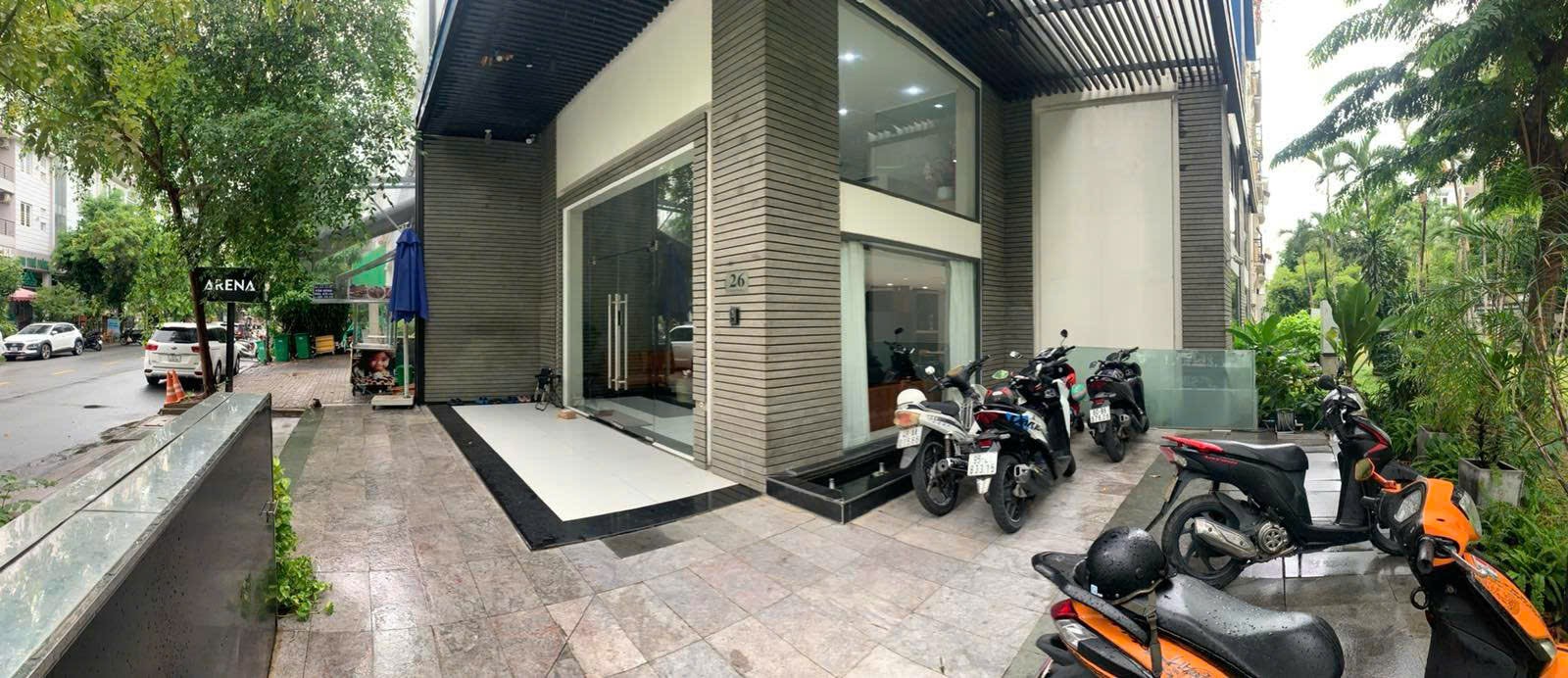 Bán nhà phố Hưng Gia, Phú Mỹ Hưng, Quận 7 có 5 tầng + thang máy, góc công viên