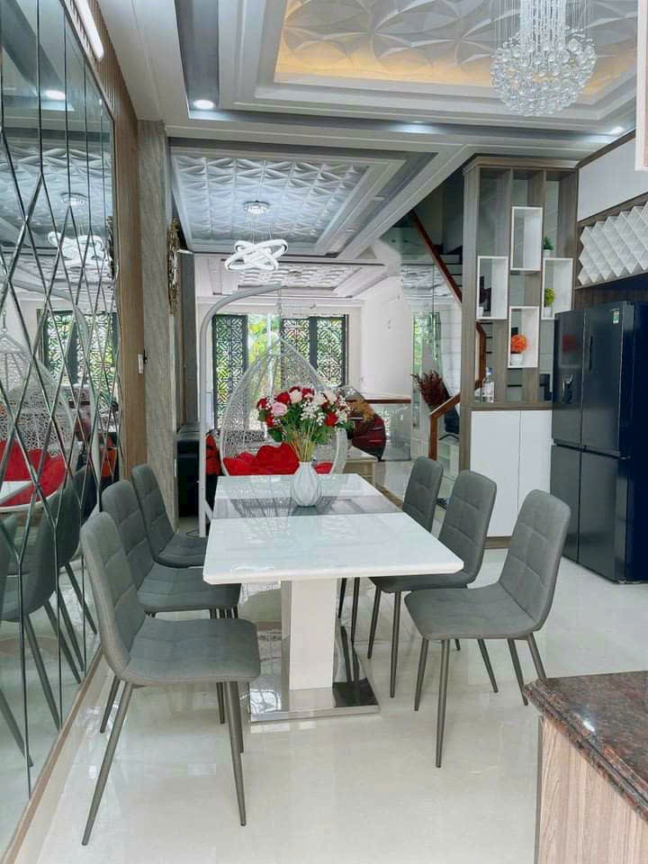 House for rent in Belleza residential area District 7, beautiful house built 2 floors with 6 bedrooms 3