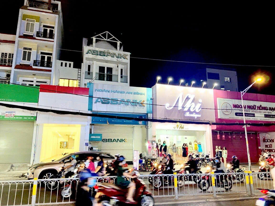 Business townhouse for sale at 344 Nguyen Thi Thap, District 7, beautiful location built 3 floors – 45.4m2