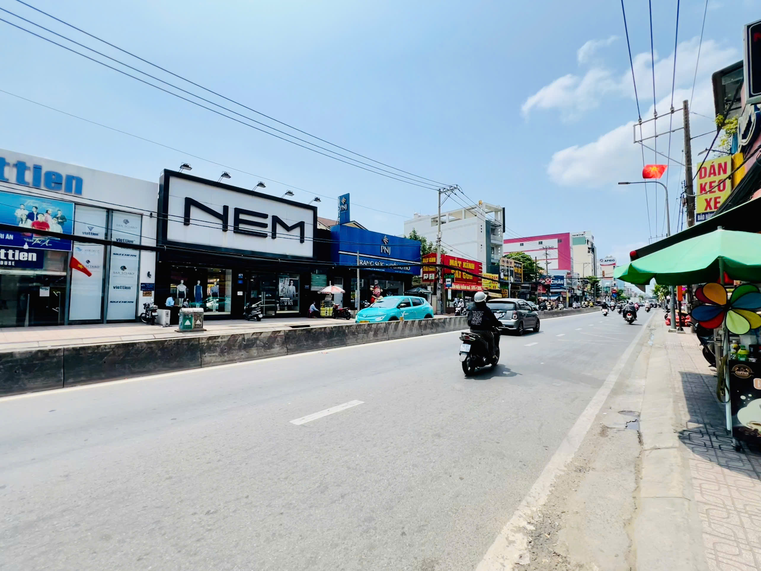 Business townhouse for rent at 471 Huynh Tan Phat, Tan Thuan Ward, District 7 Ground floor house in a beautiful location – 495m2 3