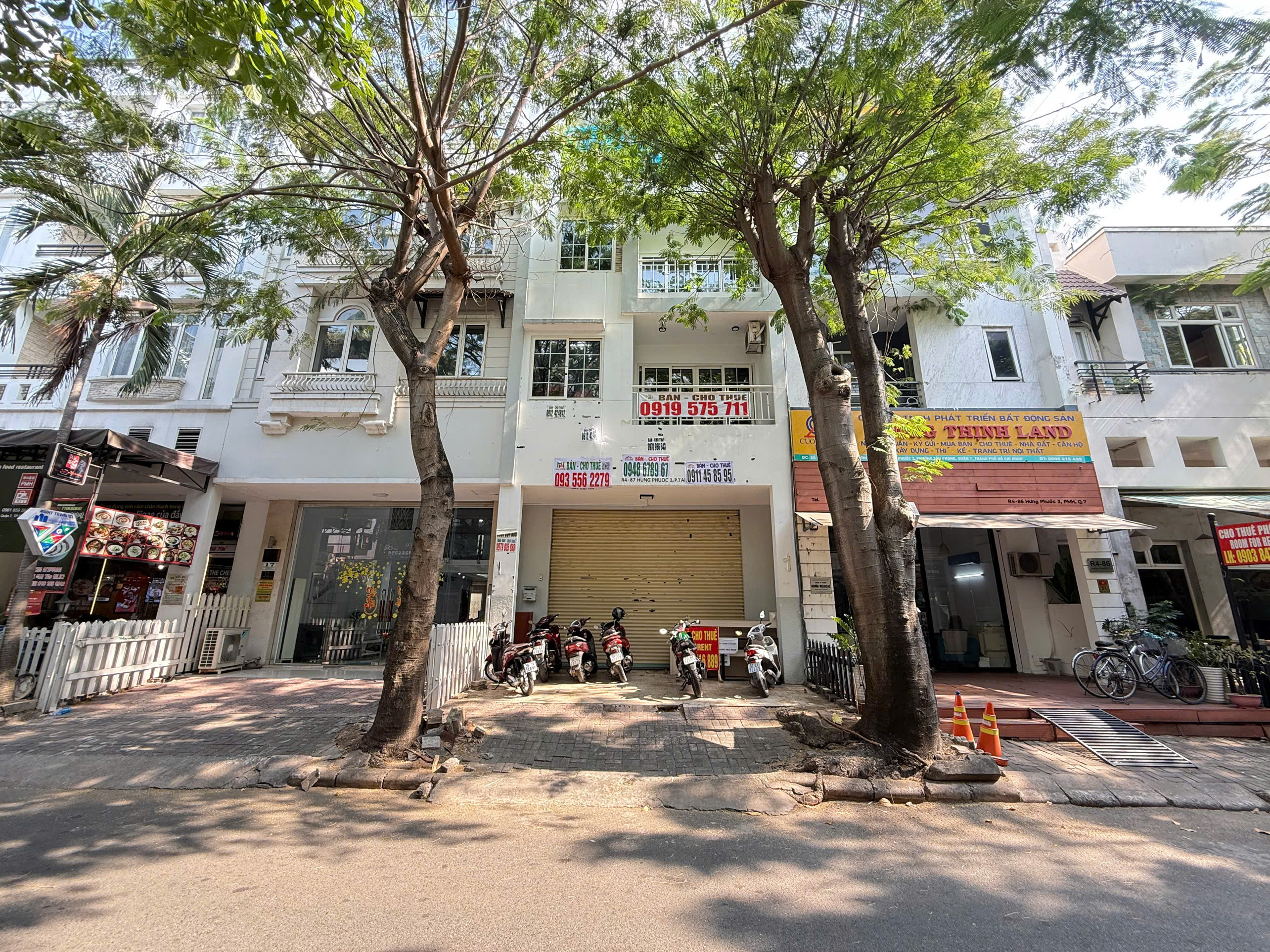 Bán nhà phố kinh doanh khu R4-87 Hưng Phước 3 Phú Mỹ Hưng xây 5 tầng có thang máy – 111m2 5