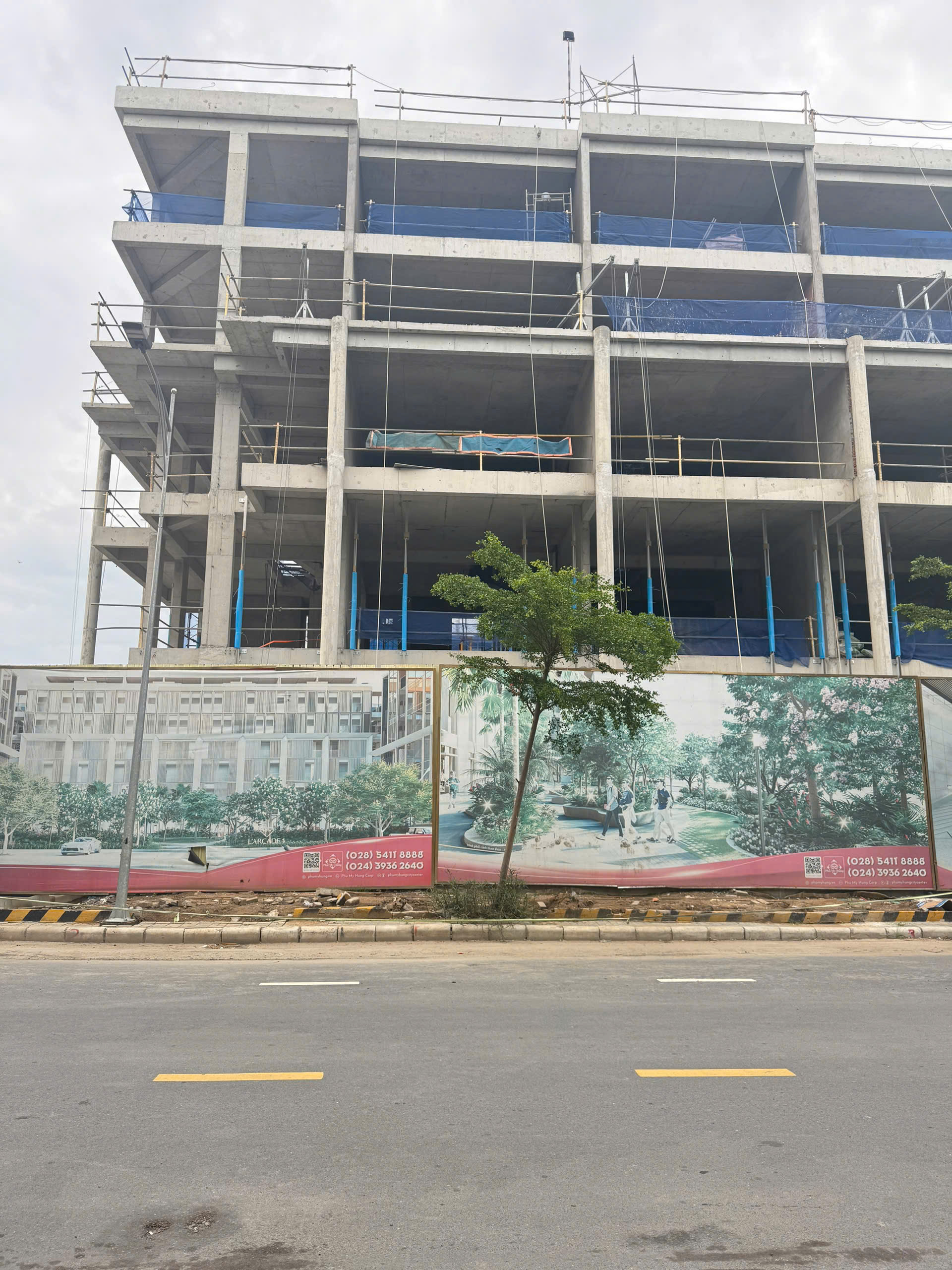 Bán 3 căn nhà phố liền kề Larcade 1 Phú Mỹ Hưng Quận 7 xây 5 tầng mặt tiền đường Raymondine siêu đẹp 6