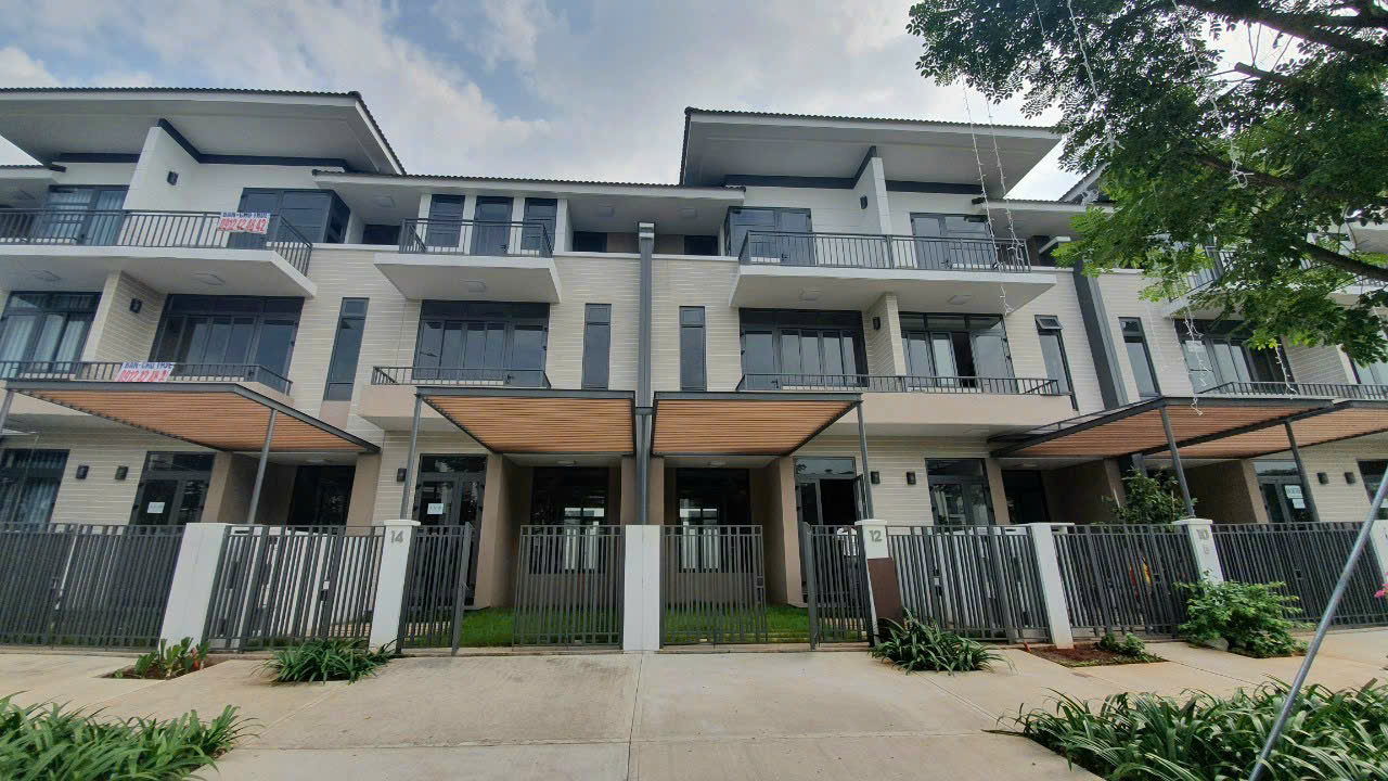 Bán nhà liền kề Lavila Nhà Bè đường Nguyễn Hữu Thọ nhà thô xây trệt + 2 lầu – 96.8m2 4