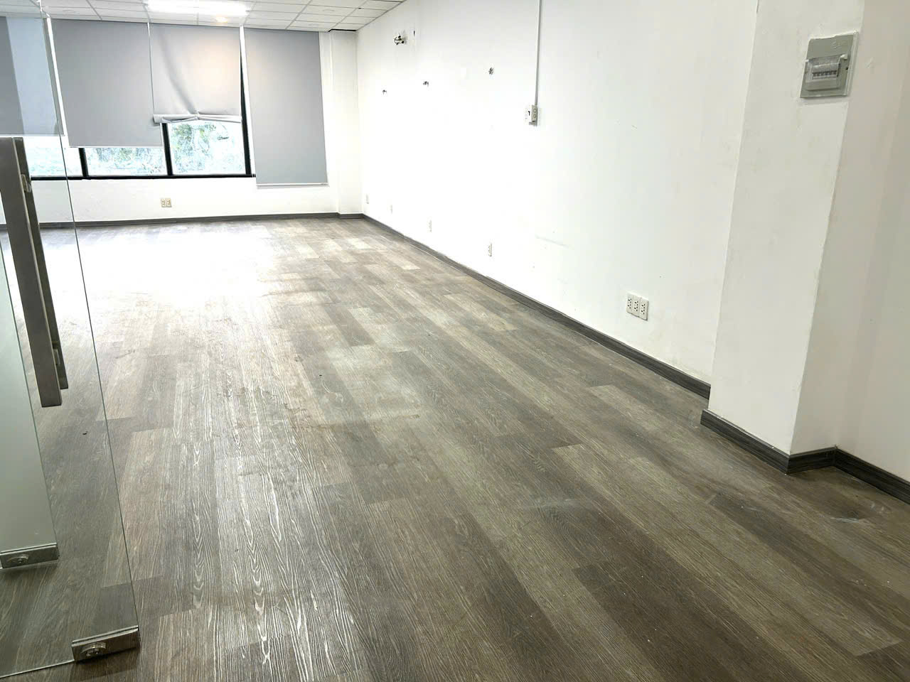 Bán nhà phố Mỹ Hoàng Phú Mỹ Hưng, Quận 7 xây 4 tầng mặt tiền Nguyễn Văn Linh – 111m2 4