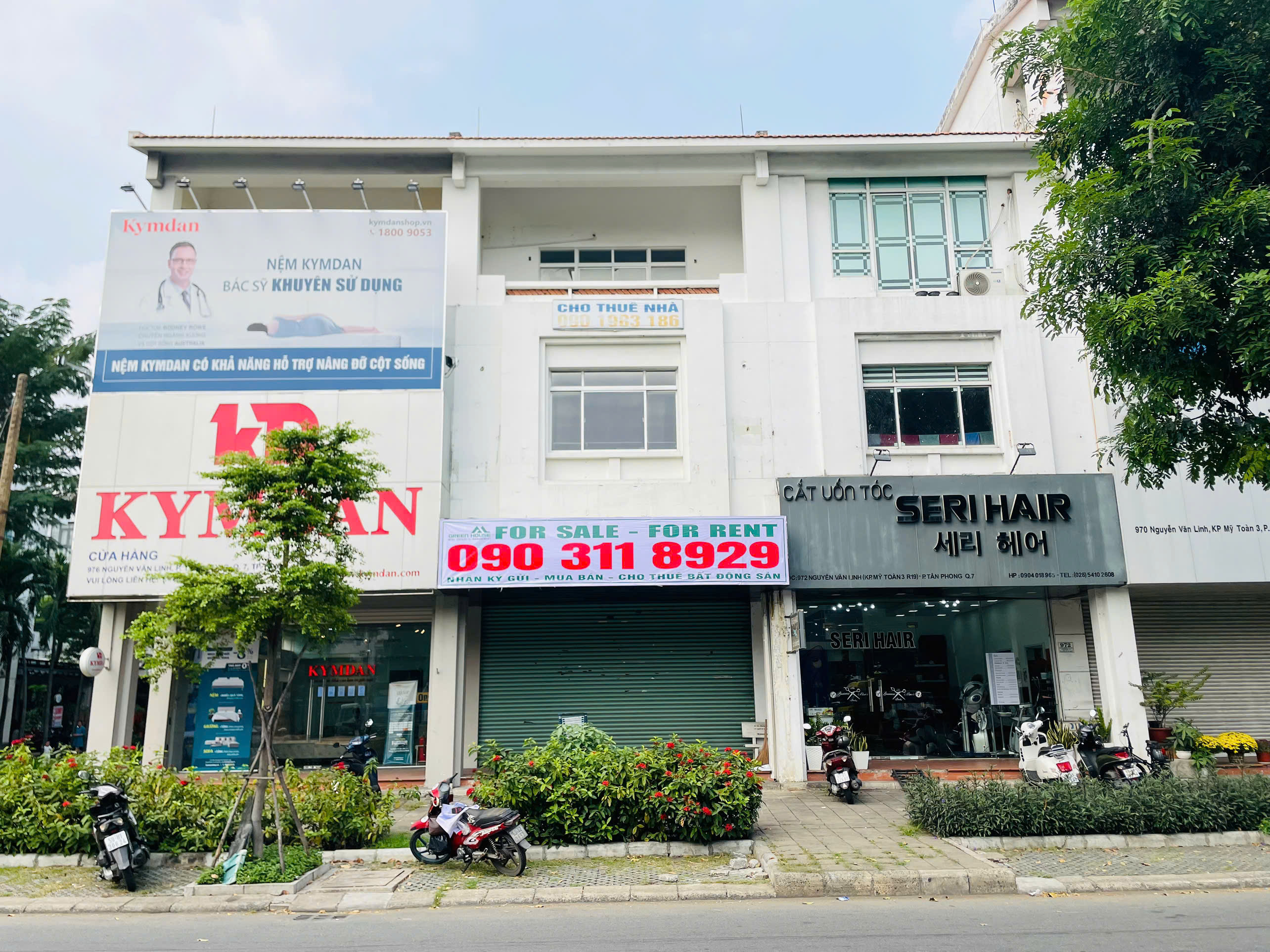 Selling or renting My Toan townhouse 3 Phu My Hung, District 7 in front of Nguyen Van Linh next to the park 1