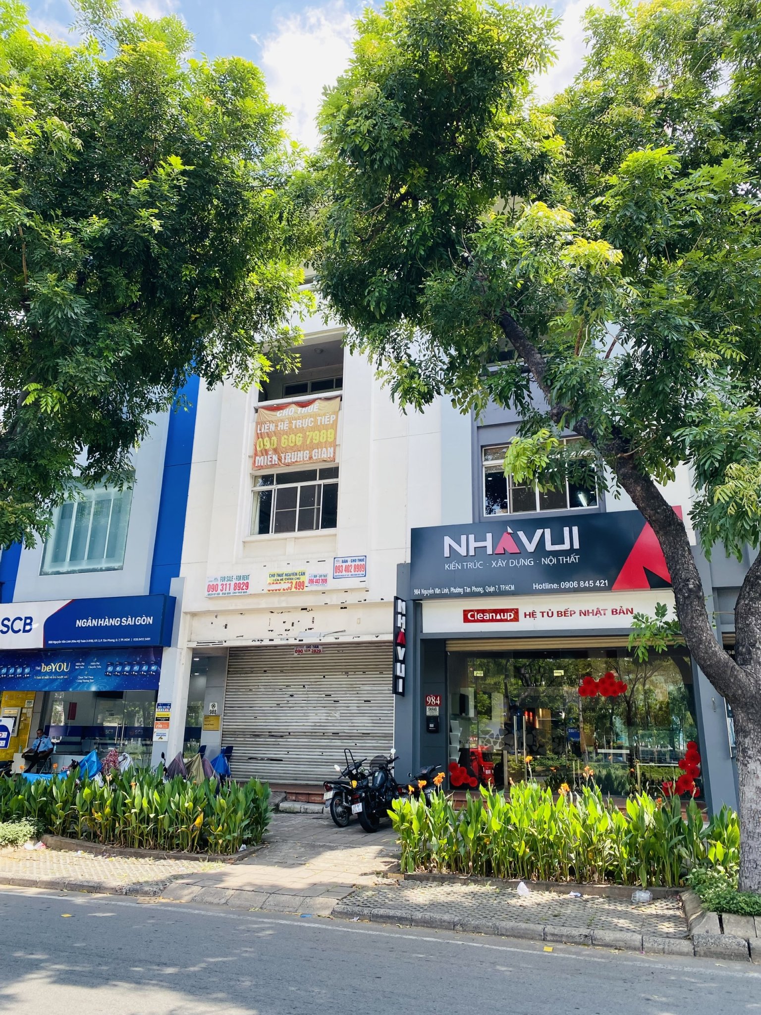 House for rent at 984 My Toan 3, Nguyen Van Linh, Phu My Hung, District 7 is convenient for business 4