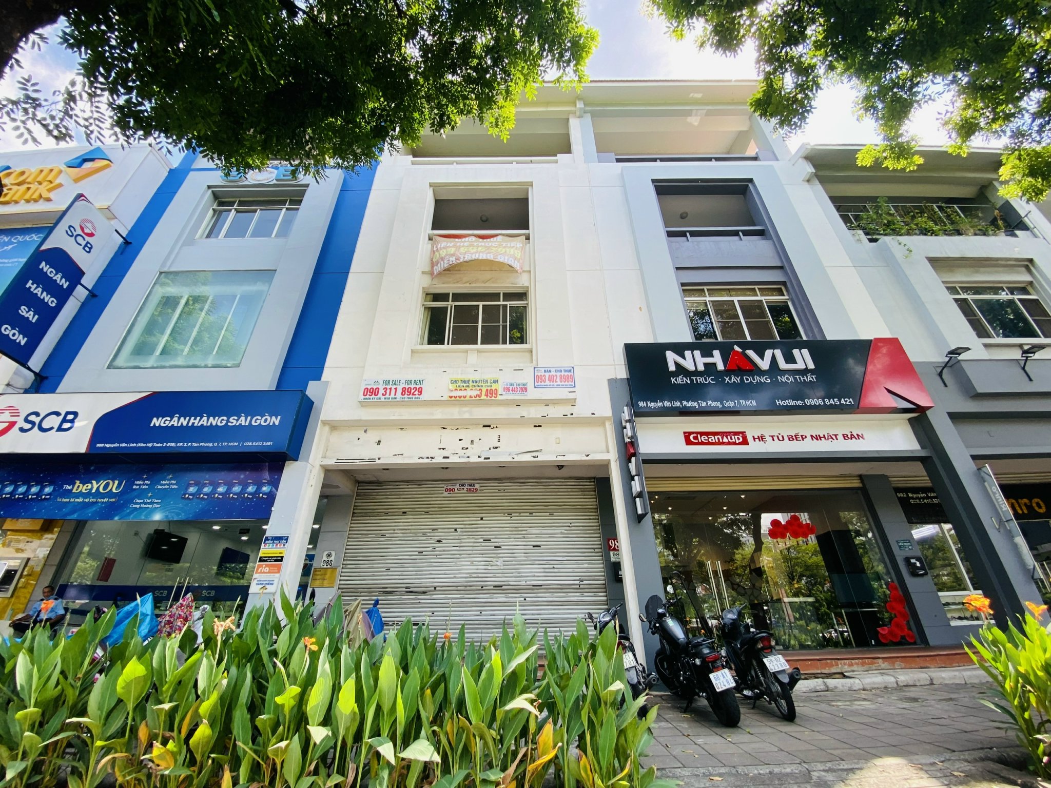 House for rent at 984 My Toan 3, Nguyen Van Linh, Phu My Hung, District 7 is convenient for business