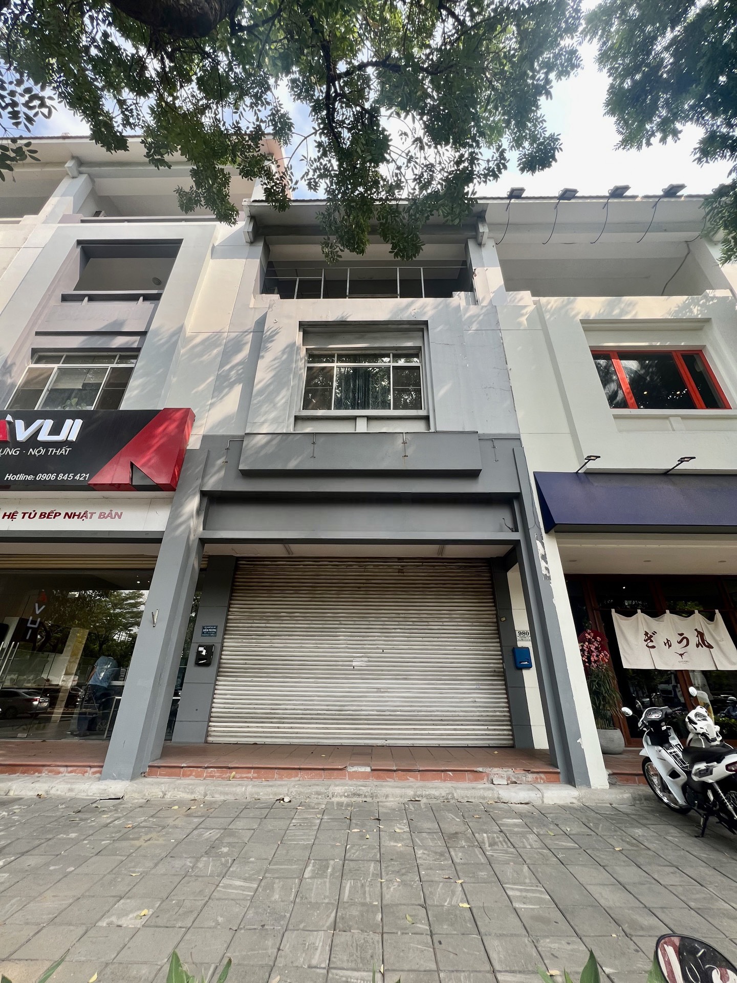 My Toan 3 townhouse for sale, Phu My Hung frontage Nguyen Van Linh near Sky Garden 3