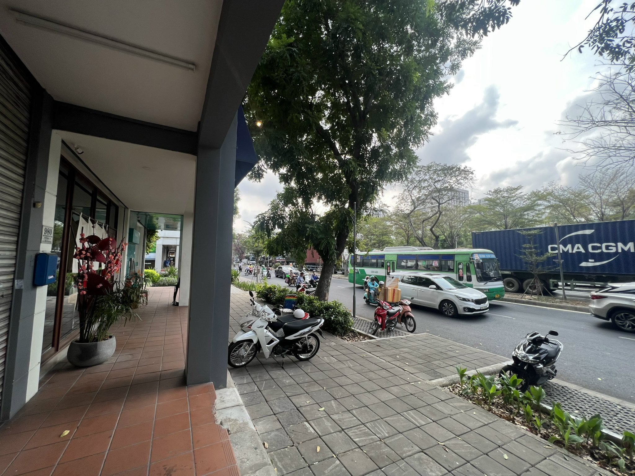 My Toan 3 townhouse for sale, Phu My Hung frontage Nguyen Van Linh near Sky Garden 2