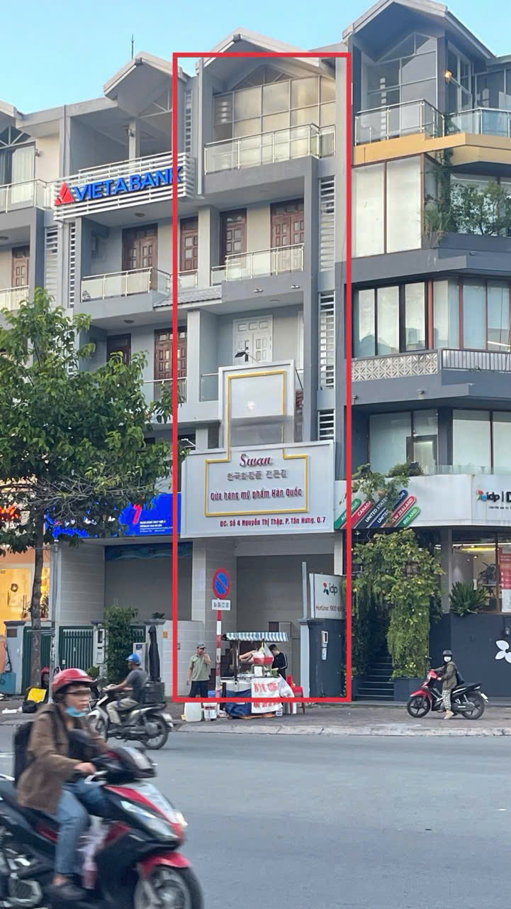 House for rent in front of No. 4 Nguyen Thi Thap Him Lam Residential Area, District 7 with 6 floors with elevator basement – 100m2 1