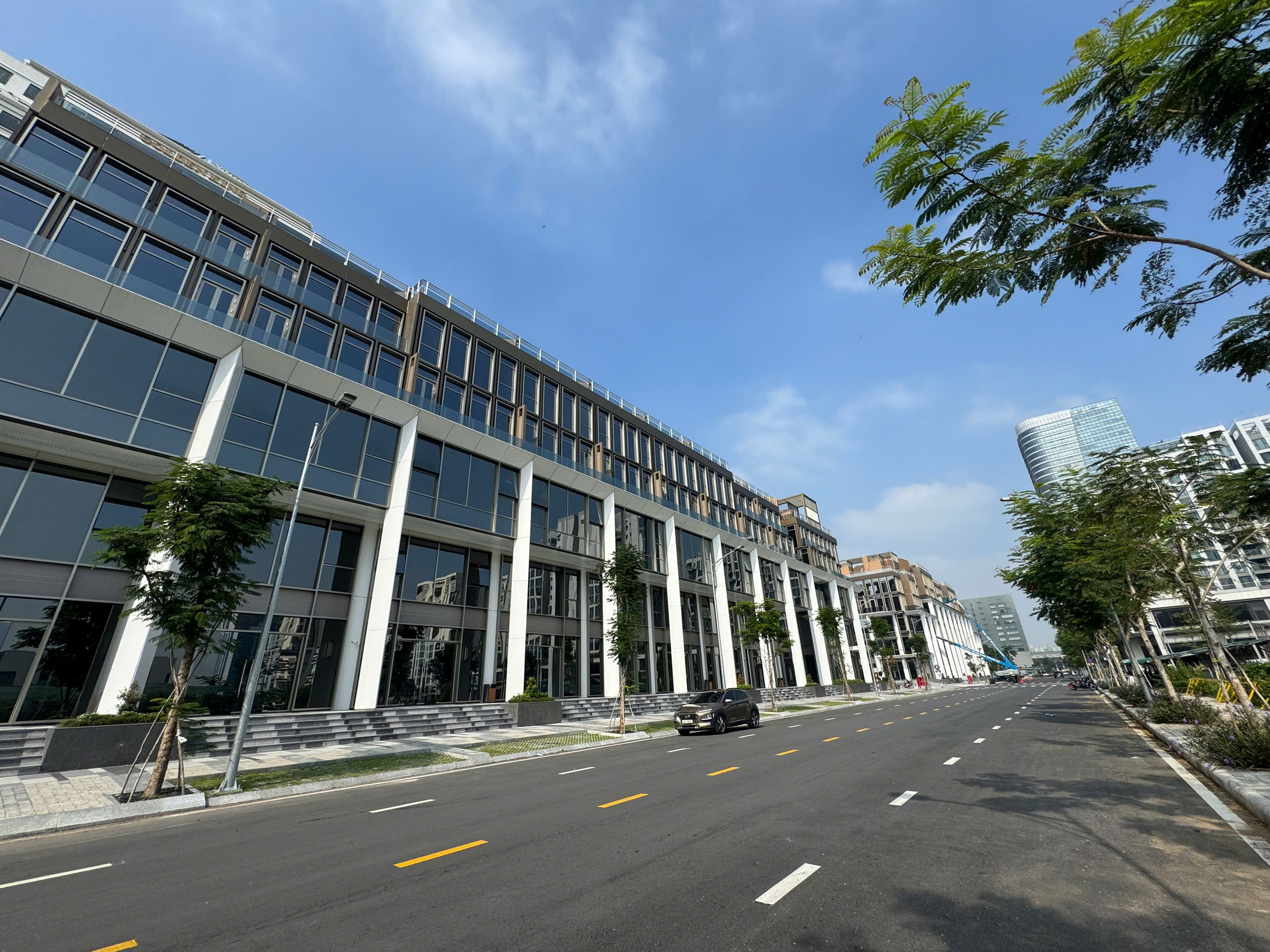 Bán nhà phố thương mại Larcade Phú Mỹ Hưng, Quận 7 căn góc cạnh đường Trần Văn Trà – 93.72m2 5