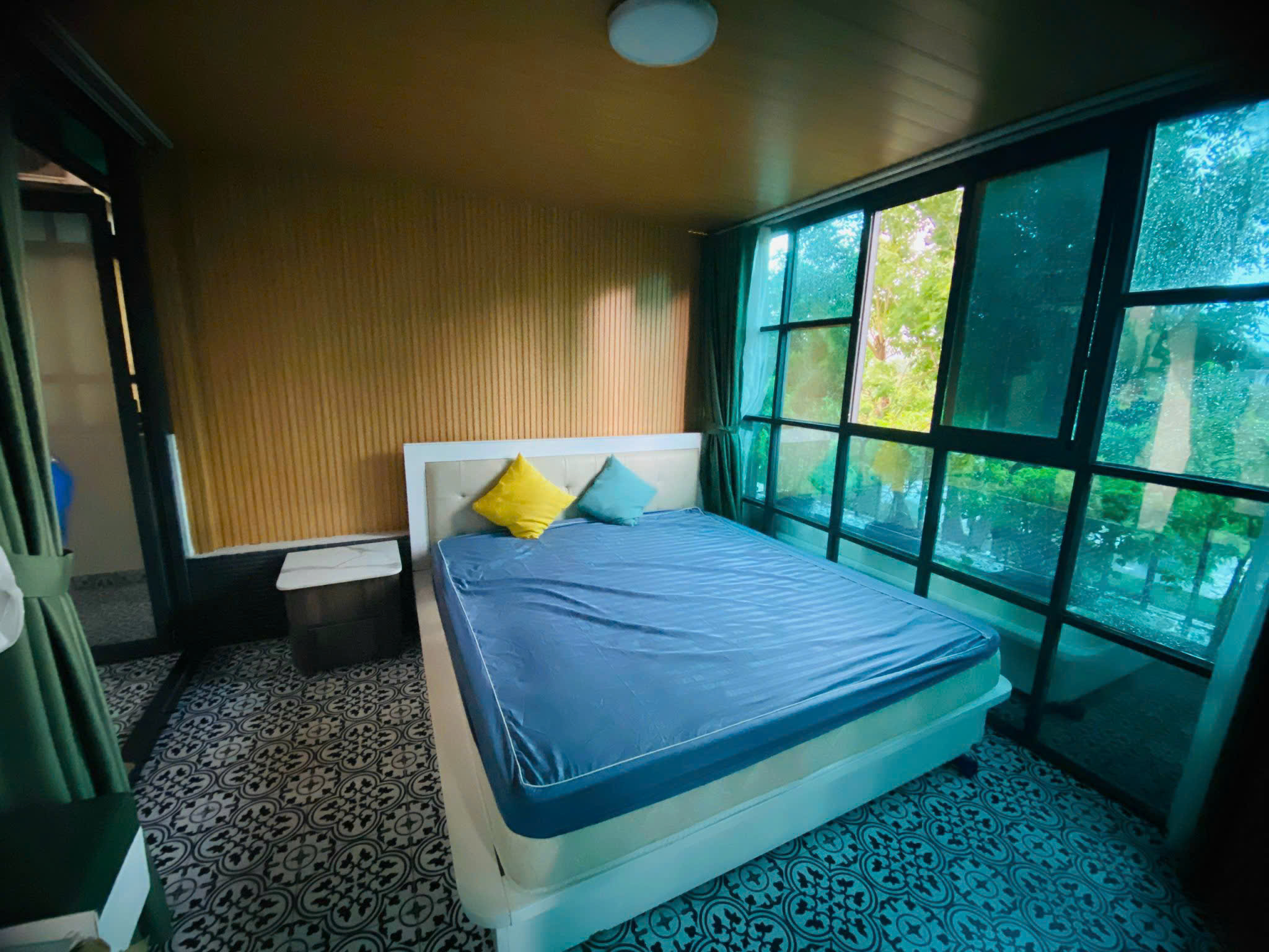 Sky Garden 1 garden house for sale, Phu My Hung, District 7 with 2 bedrooms, luxurious furniture, boulevard view 6