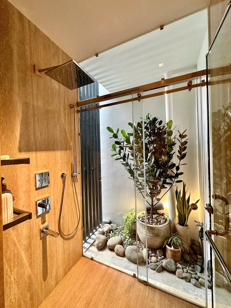 Selling or renting penthouse The Antonia Phu My Hung designed 3 bedrooms with high-class furniture on the 23rd floor – 269m2 6