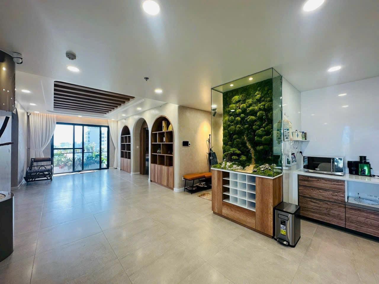 The Antonia Phu My Hung penthouse for rent, District 7 has 4 bedrooms with high-class furniture with Southwest view 3