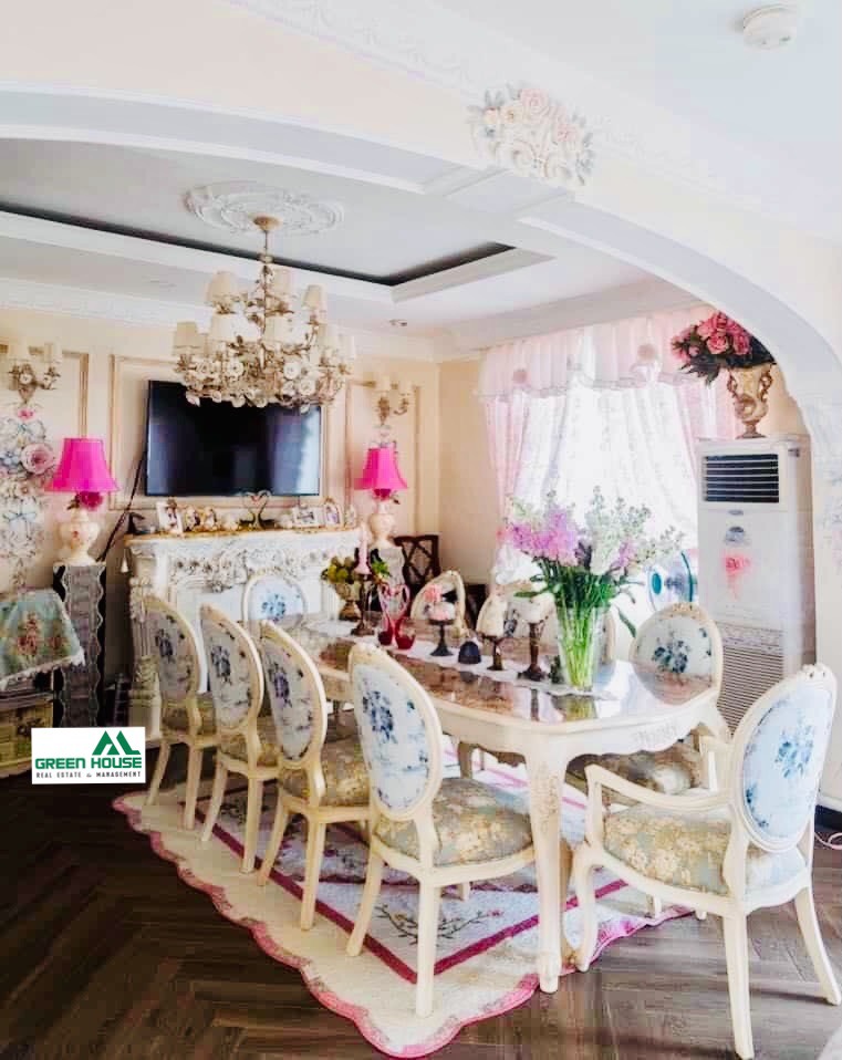 Sell PentHouse Canh Vien Phu My Hung