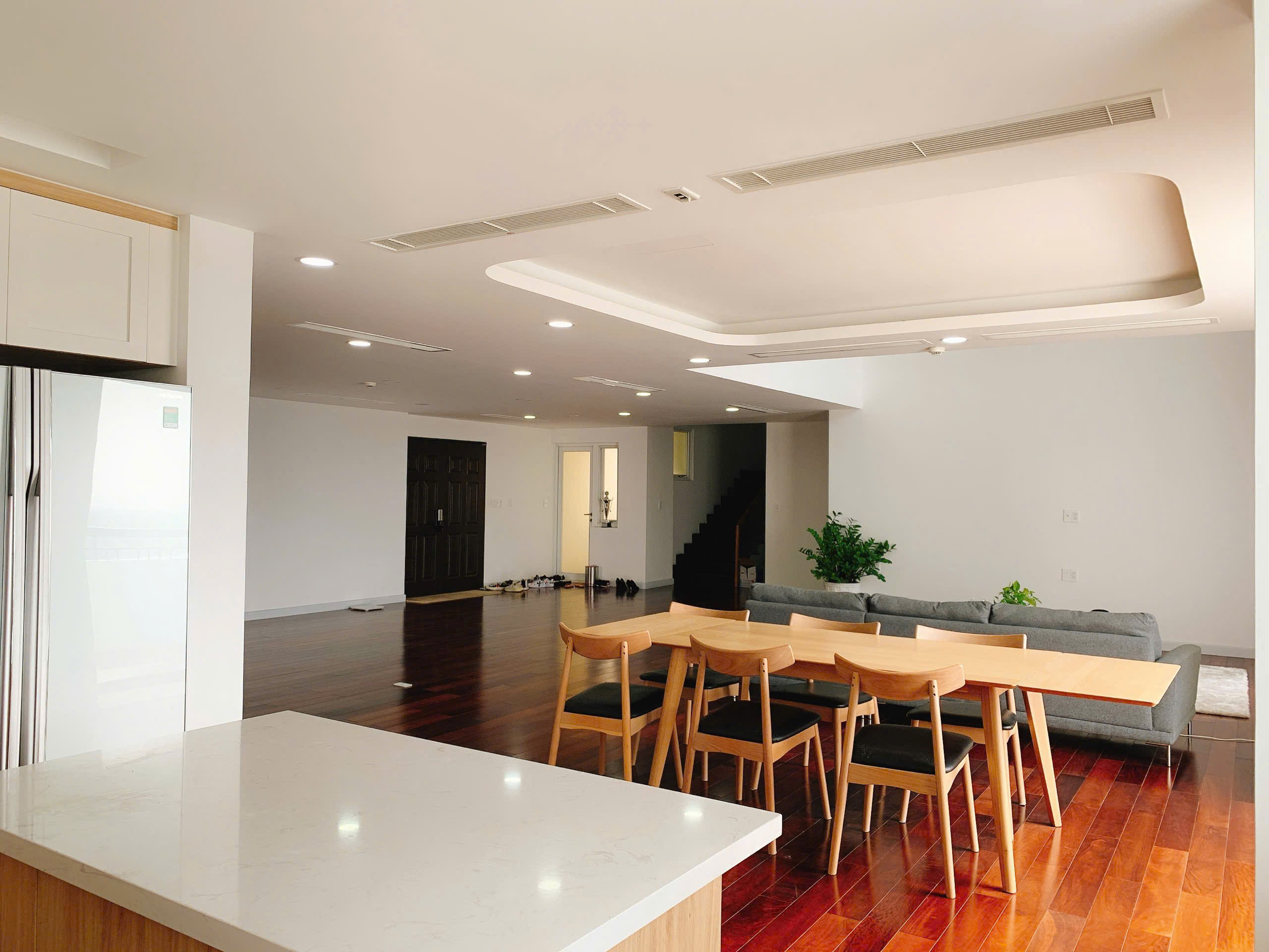 Green View penthouse for sale in Phu My Hung, District 7 in duplex form with 2 floors, 3 bedrooms, 9th floor 8