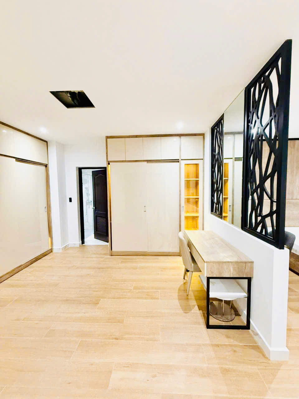 Riverside Residence penthouse apartment for rent, Phu My Hung, District 7, 4 bedrooms, parking, 16th floor - 260m2 12
