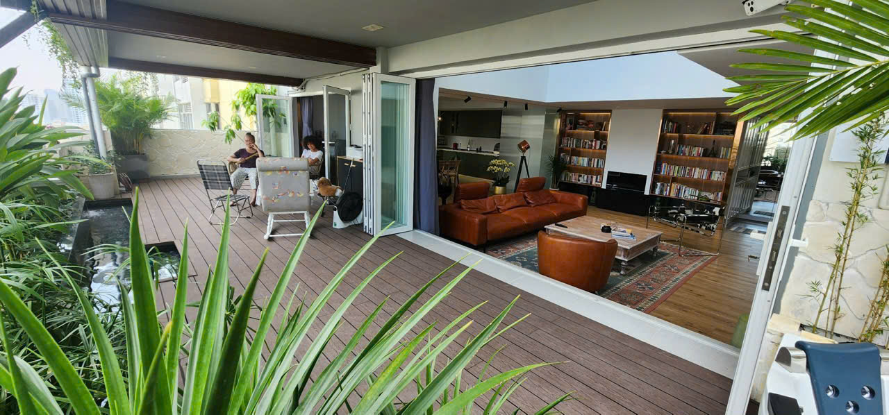Penthouse for sale Sky Garden 2 Phu My Hung, District 7, beautiful new house with 5 bedrooms + 3 gardens