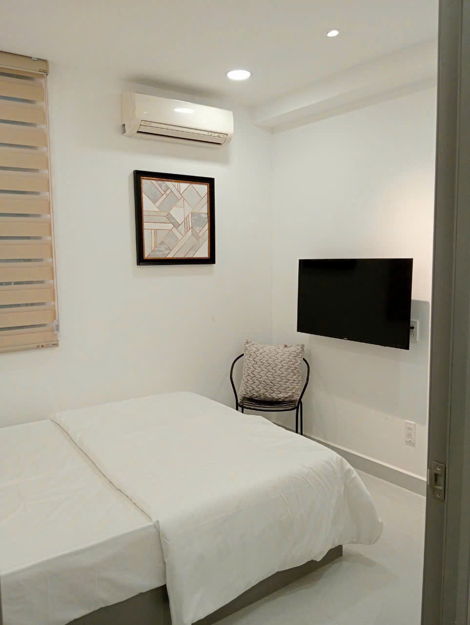 Penthouse Sky Garden Phu My Hung for sale or rent, District 7 with 5 bedrooms, BBQ court 16