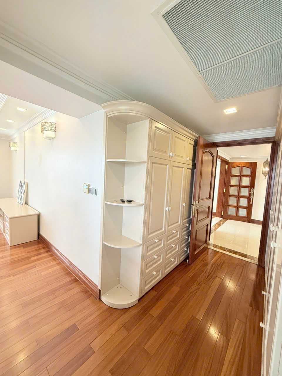 Star Hill penthouse for rent in Phu My Hung, District 7 has 4 bedrooms with high-class furniture, airy terrace 13