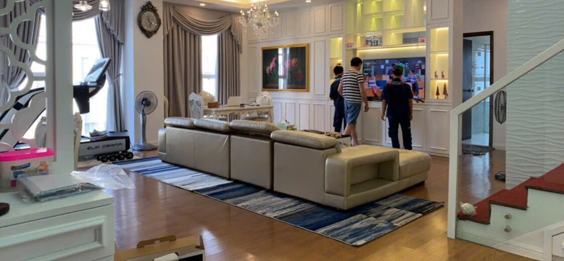 Penthouse service for rent in Sunrise City District 7 has 2 bedrooms, corner apartment with beautiful airy view 12