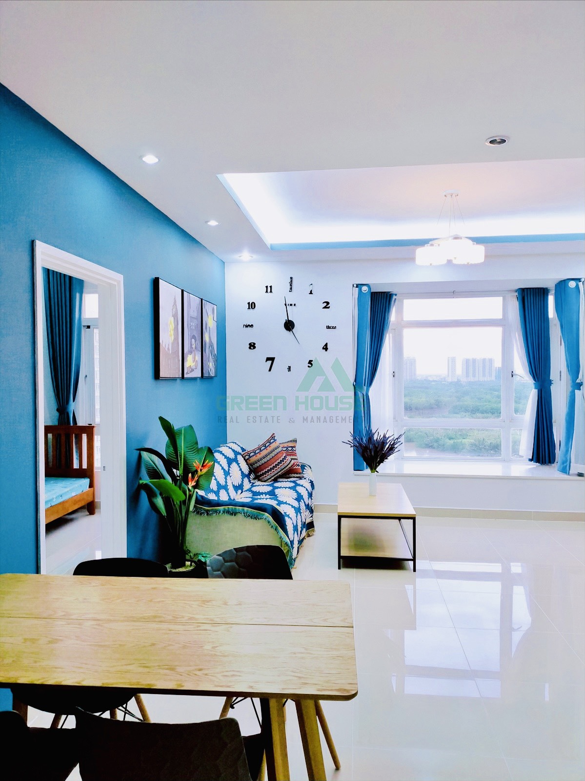 Riverside apartment for rent in phu My Hung - District 7- A nice house 1