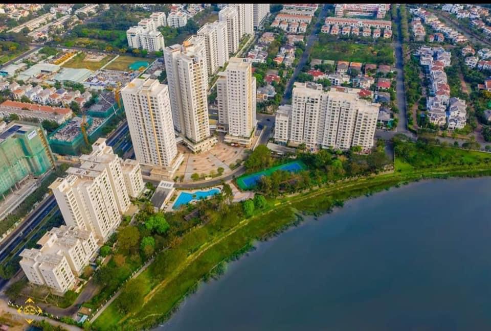 Riverside apartment for rent in phu My Hung - District 7- A nice house 13