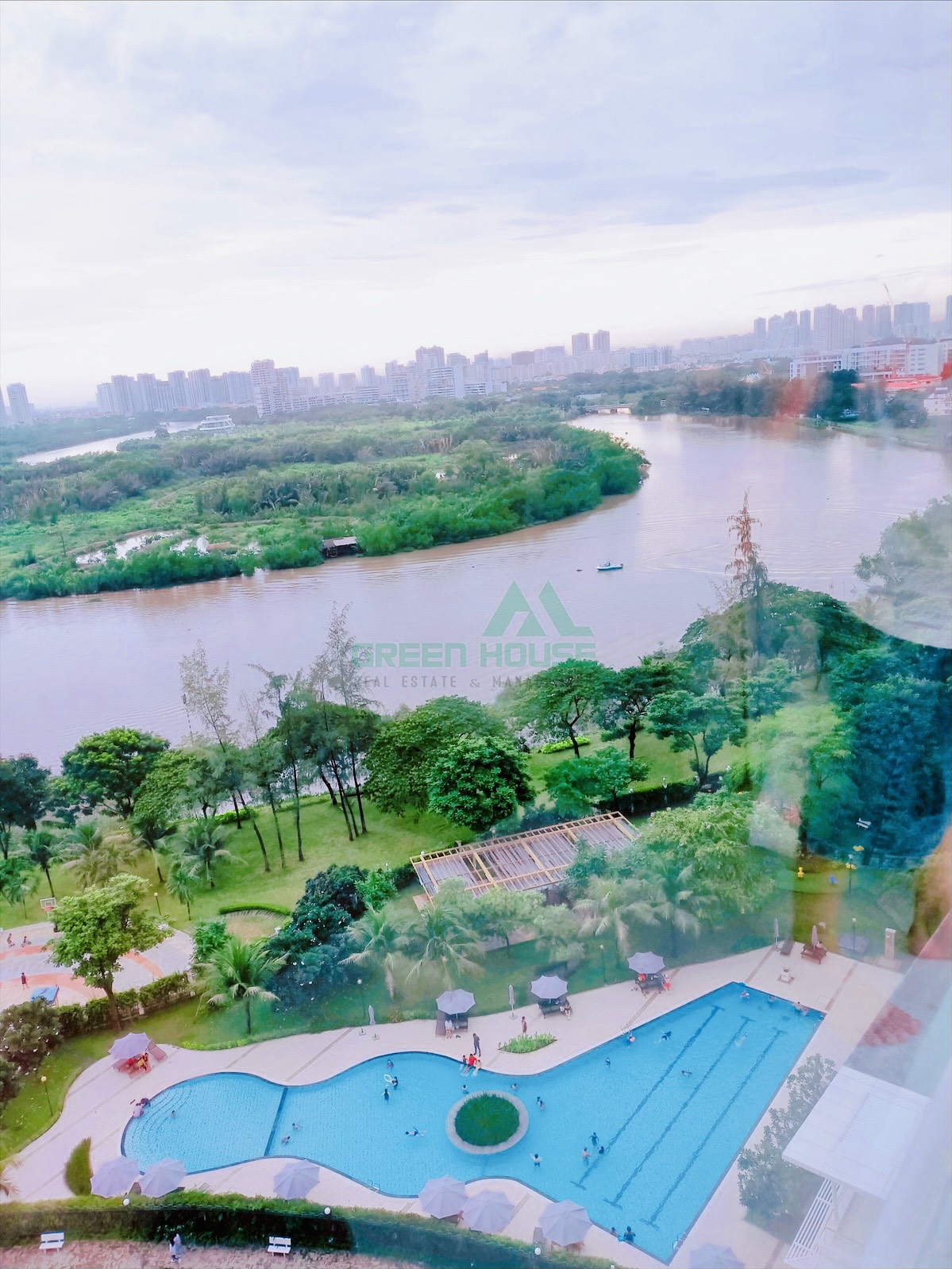 Riverside apartment for rent in phu My Hung - District 7- A nice house 14