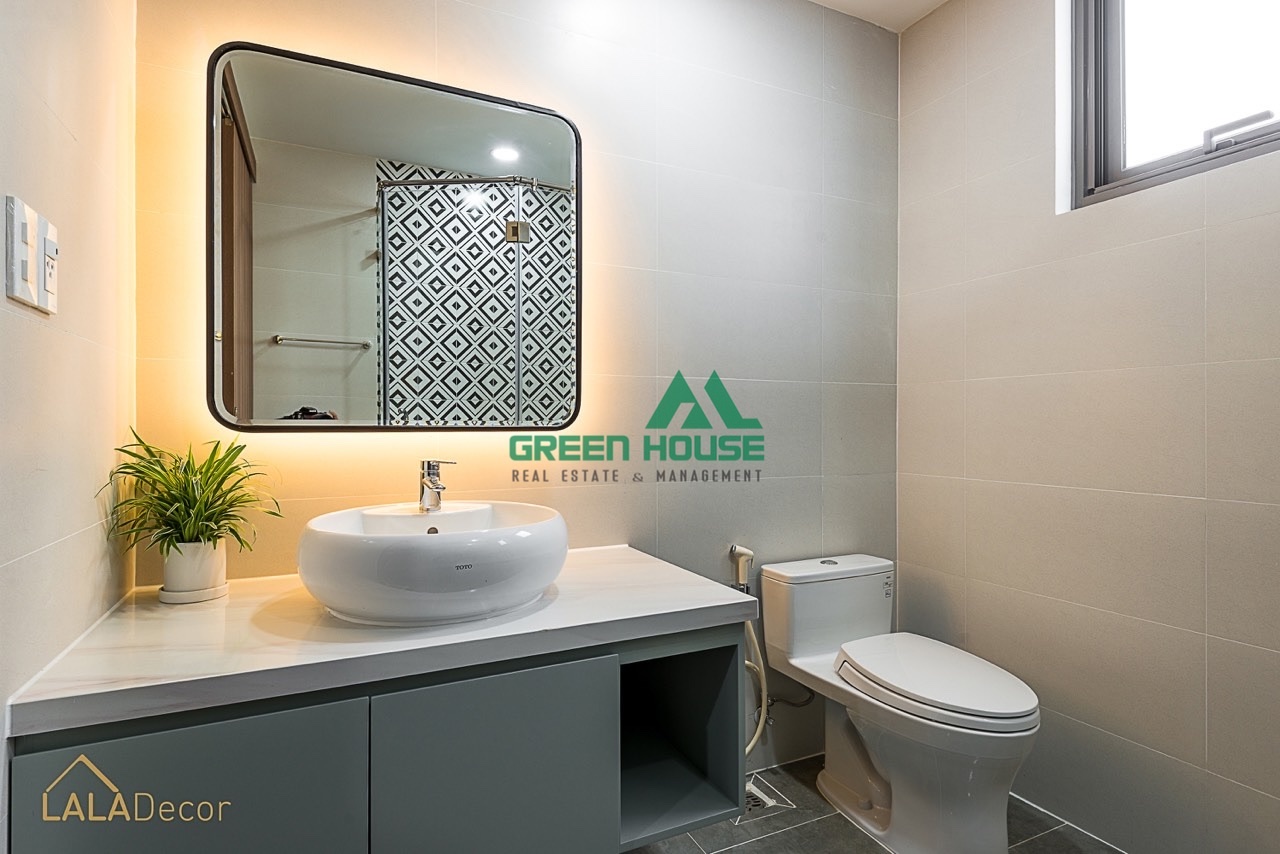 For Rent Saigon South Residences Apartment 3