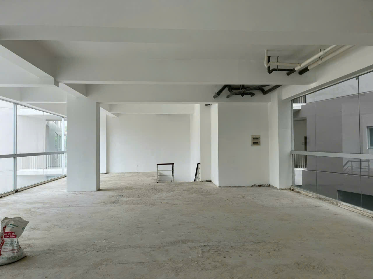 Cho thuê shophouse Garden Court 2 Phú Mỹ Hưng, Quận 7 căn góc nội thất hoàn thiện cơ bản – 272.4m2