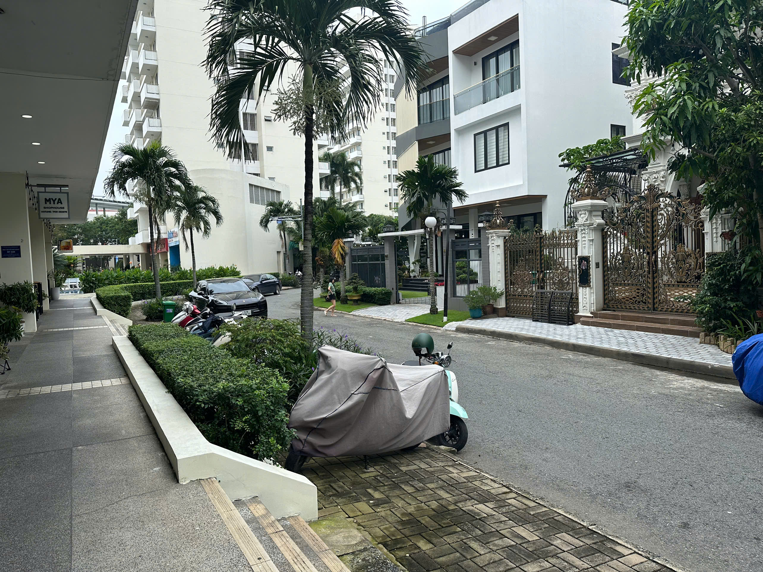 Bán shophouse Grand View Phú Mỹ Hưng, Quận 7 đang có hợp đồng thuê 1100 USD/tháng – 86m2 1