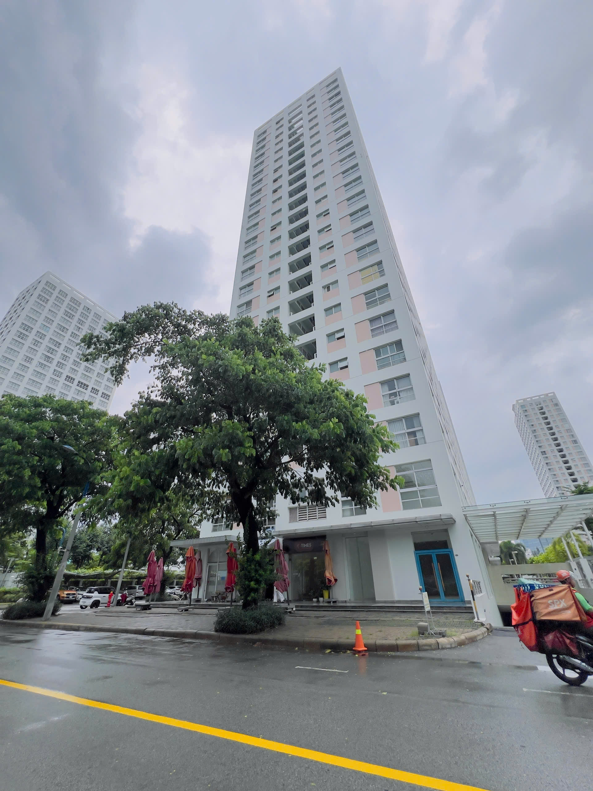 Cho thuê shophouse Happy Valley Phú Mỹ Hưng, Quận 7 căn góc, nhà thô gồm trệt + 1 lầu – 219m2 4