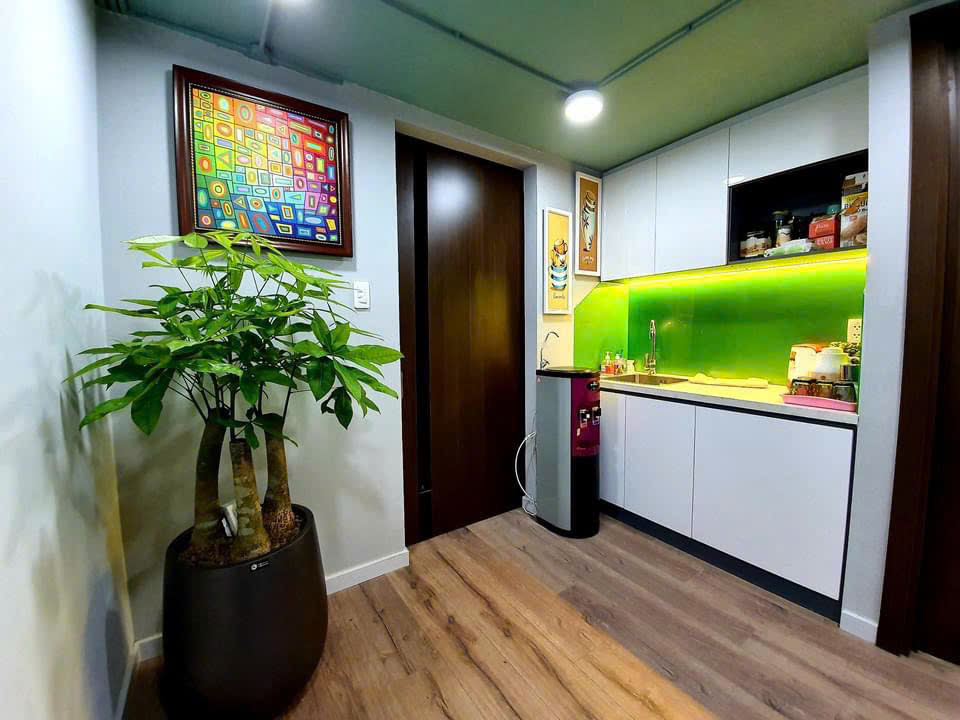 Shophouse for sale Hung Vuong 2, Phu My Hung, District 7 No. 31 Le Van Thiem, ground + mezzanine – 153m2 2