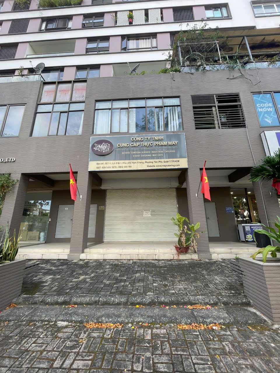 Shophouse for sale in Nam Khang Phu My Hung, District 7 with ground floor + floor, front of Nguyen Luong Bang street – 192m2 4