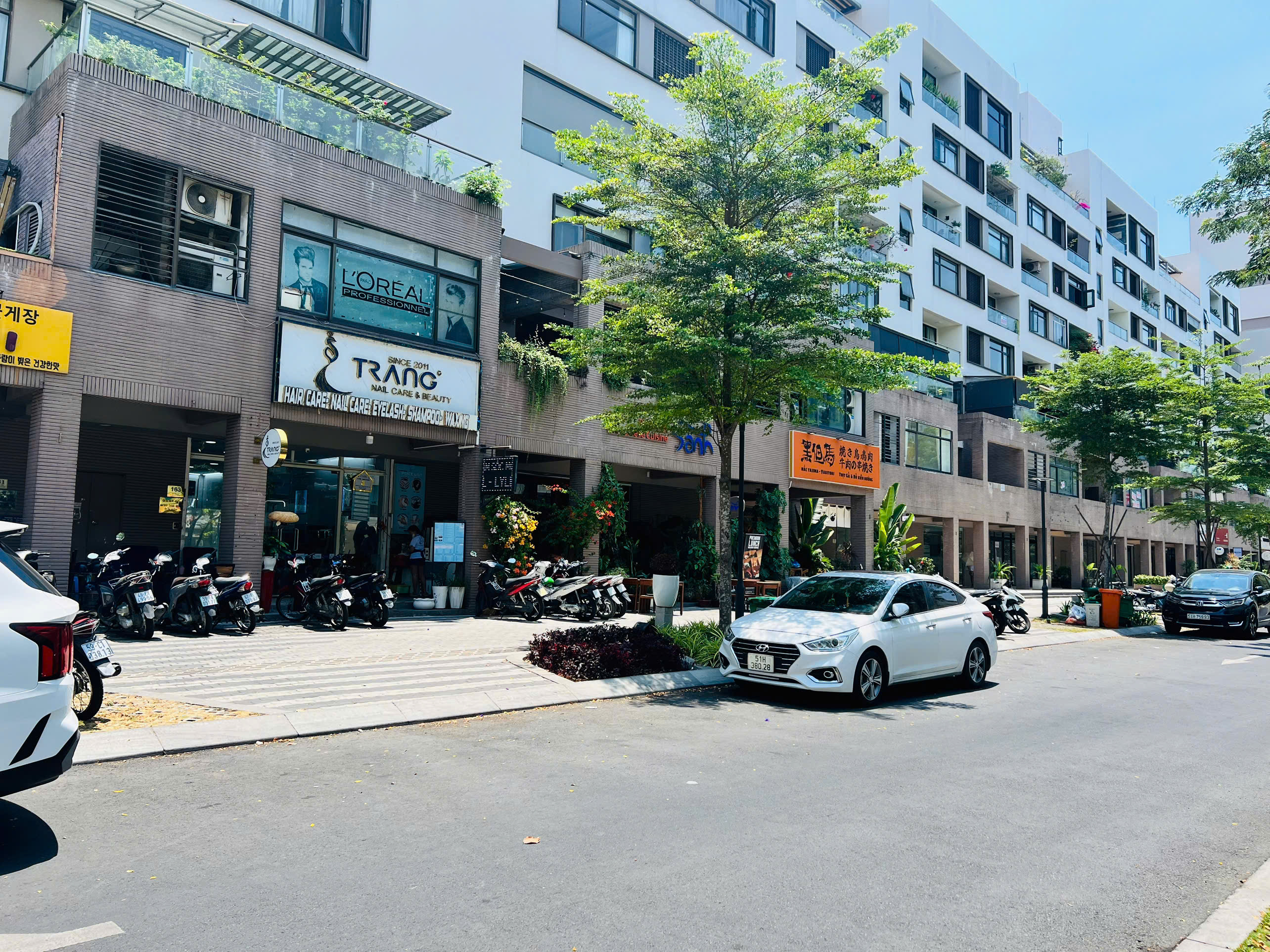 Bán shophouse Panorama Phú Mỹ Hưng, Quận 7 có 1 lầu mặt tiền đường Tôn Dật Tiên – 152m2 2