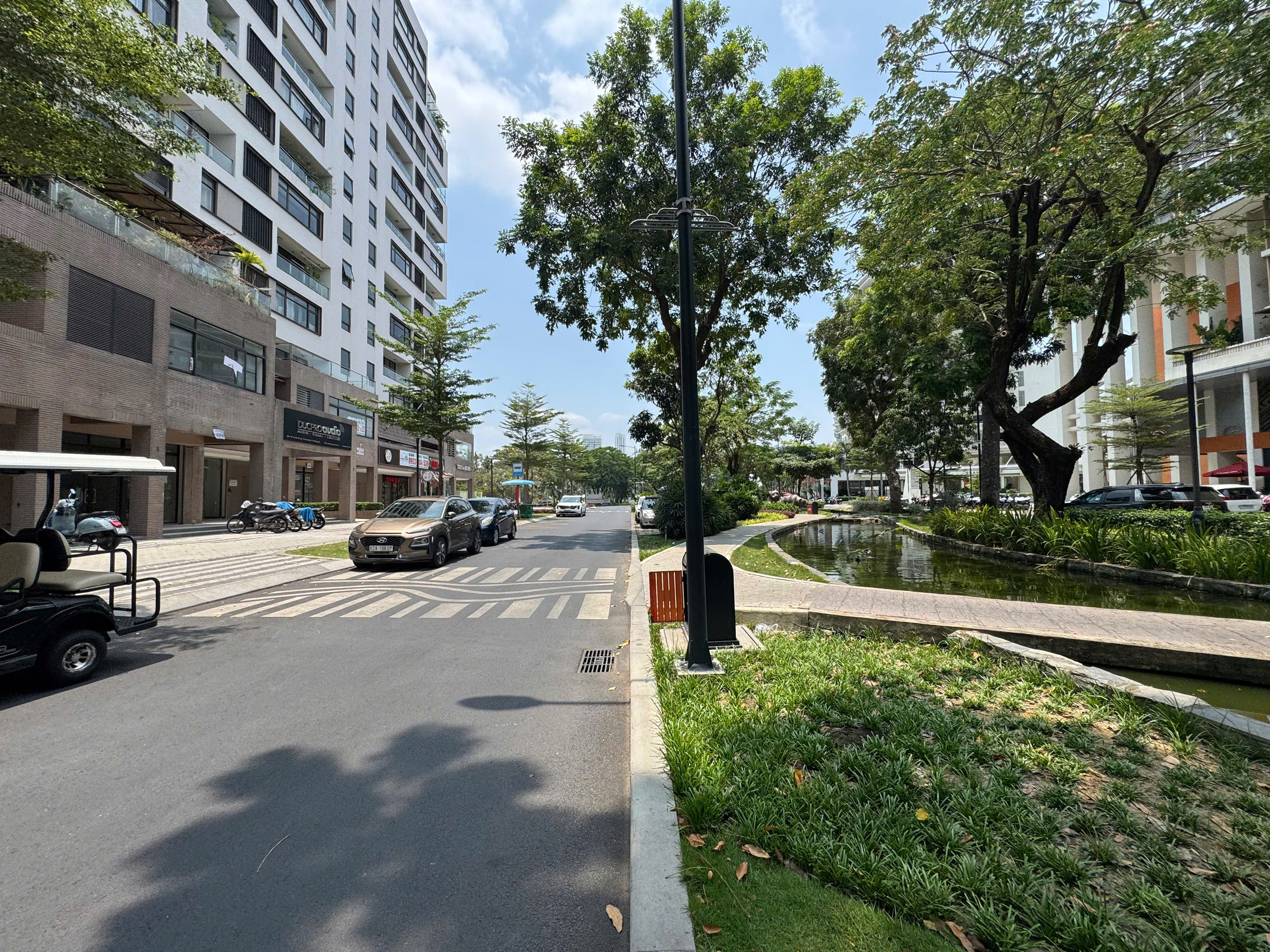 Panorama shophouse for sale in Phu My Hung, District 7 in front of Ton Dat Tien street with 1 floor for rent – 153.09m2 6