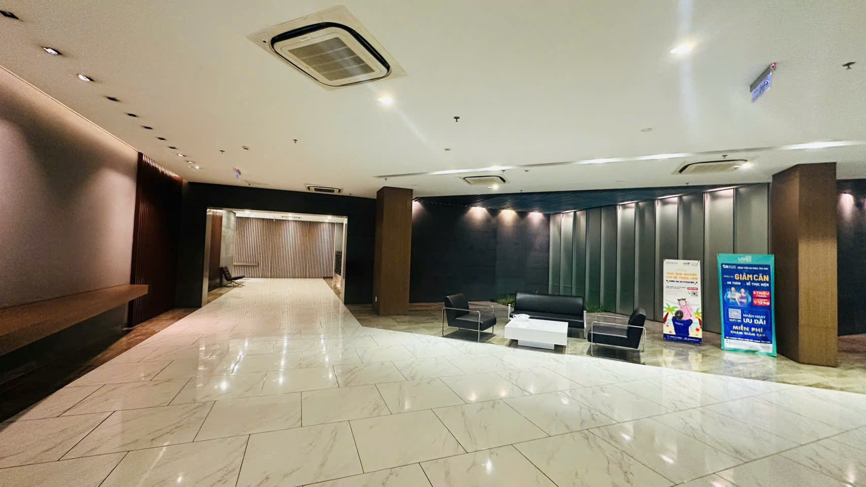 Shophouse for sale or lease Scenic Valley 2 Phu My Hung, District 7 with furniture as shown, 2nd floor – 98m2