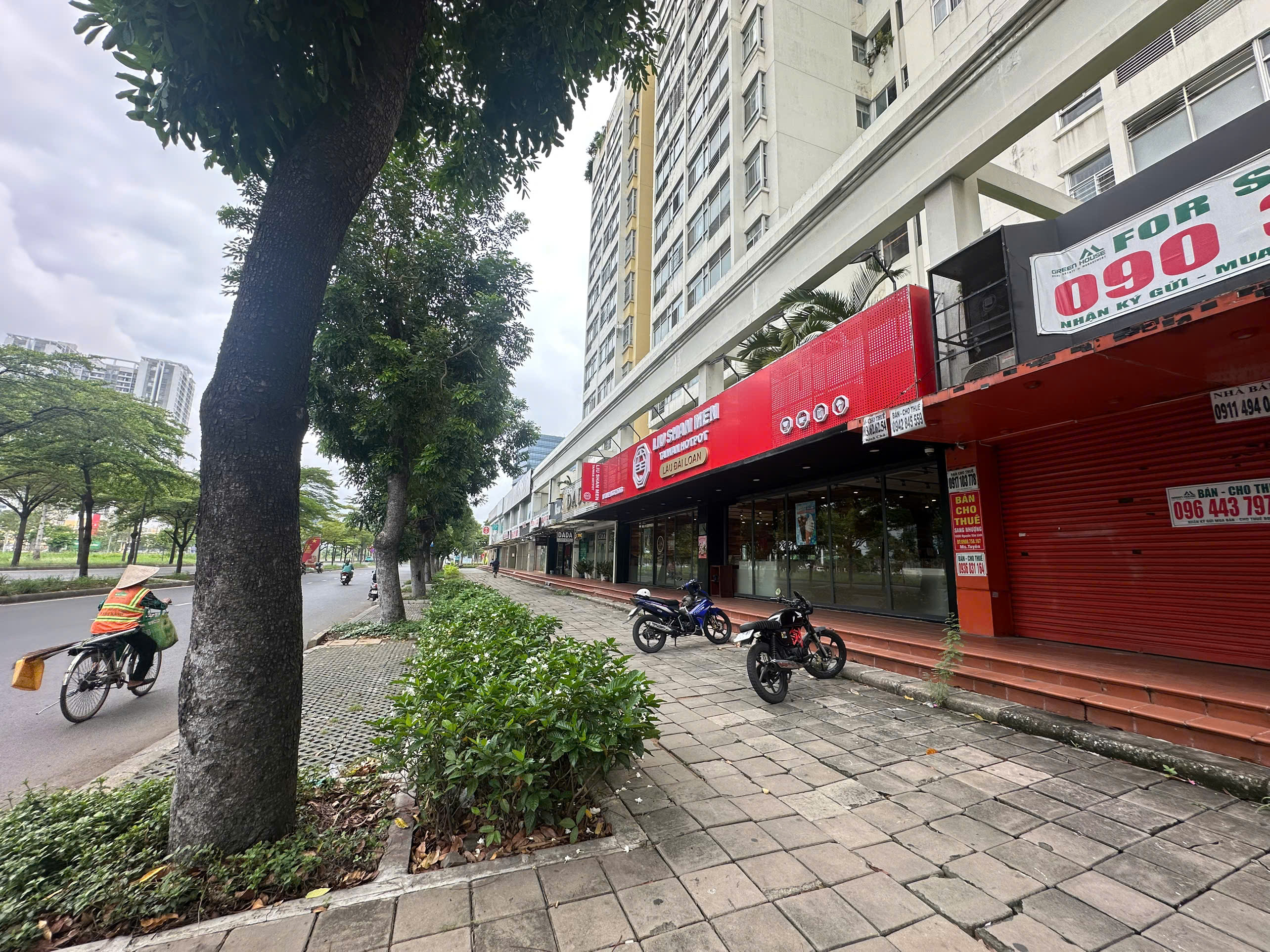 Shophouse for sale at Sky Garden Phu My Hung, District 7 in front of Nguyen Van Linh – 100m2 2