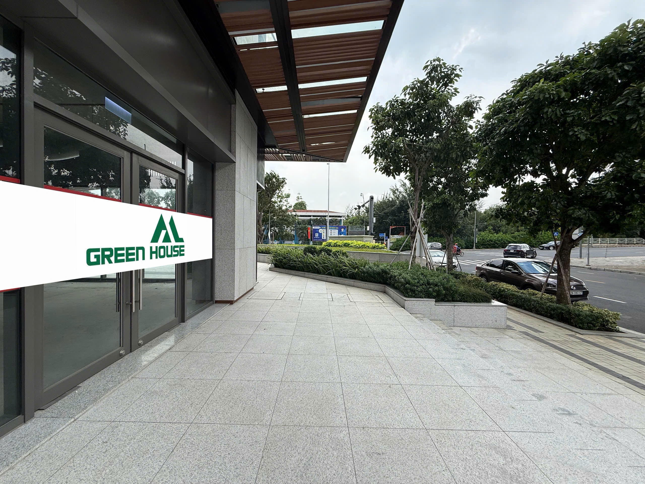 Shophouse for rent at The Horizon Phu My Hung, District 7, corner apartment with 2 floors, beautiful location, rough house – 239.59m2 7