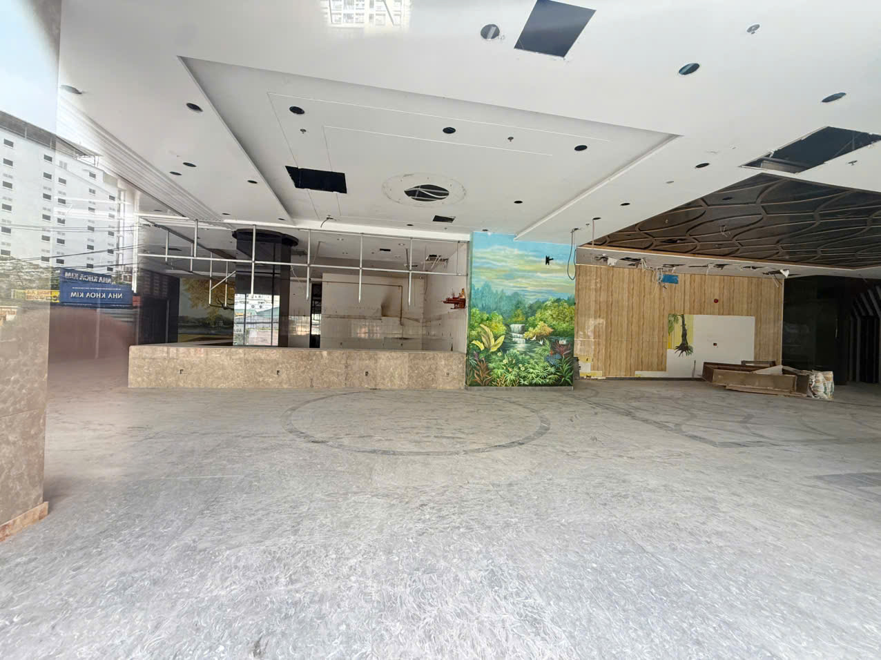Shophouse for rent in Comos 99 Nguyen Thi Thap building, Tan My Ward, GO supermarket – 773m2 1