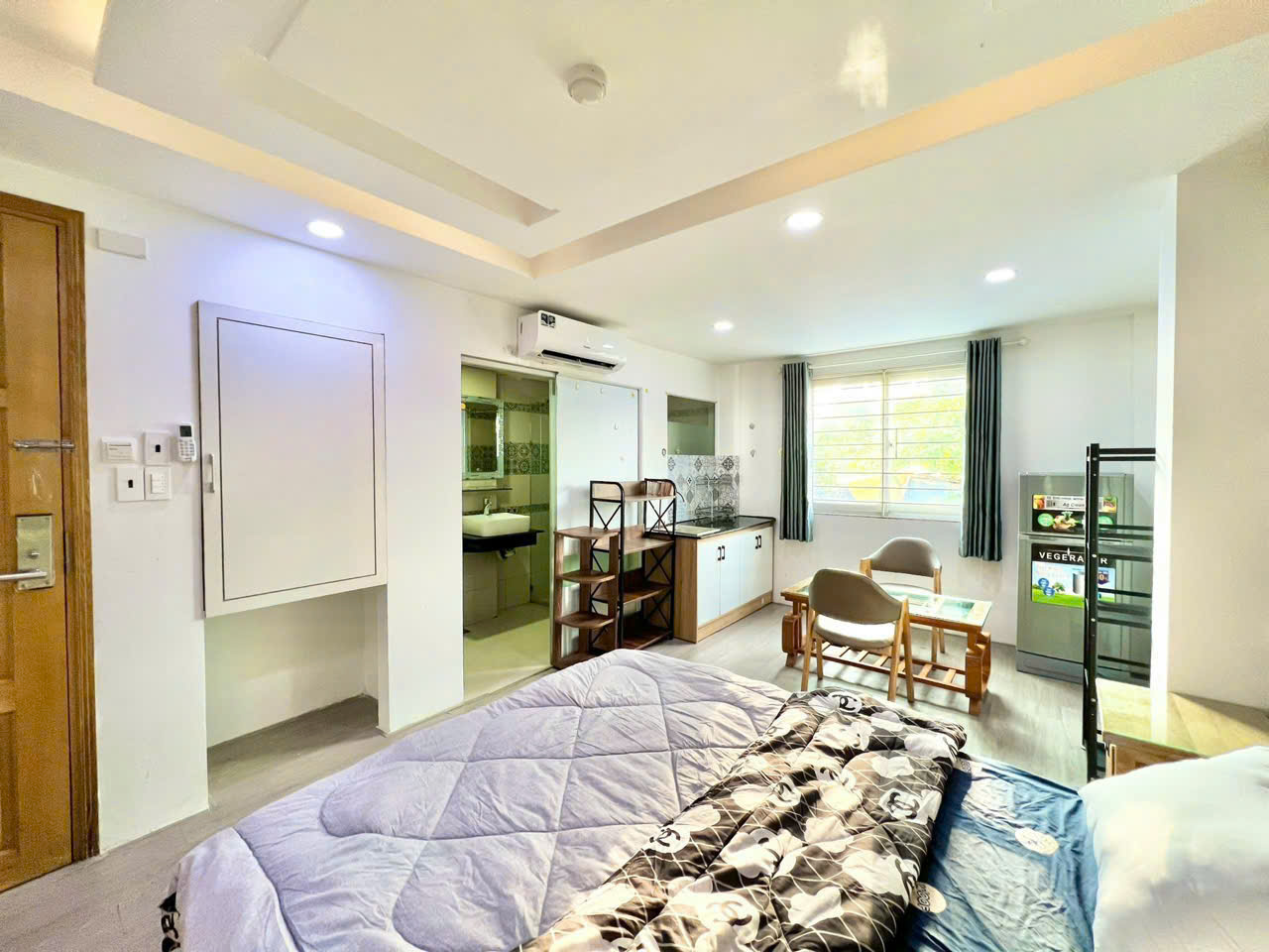 Bán tòa nhà căn hộ dịch vụ KDC Trung Sơn, Bình Chánh xây 6 tầng có 18 phòng ngủ, hướng Đông – 148m2 11