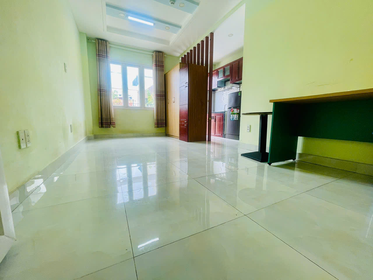 Ung Van Khiem serviced apartment building for sale, Binh Thanh built 7 floors with 16 rooms, 50m – 94m2 from D5 street 4
