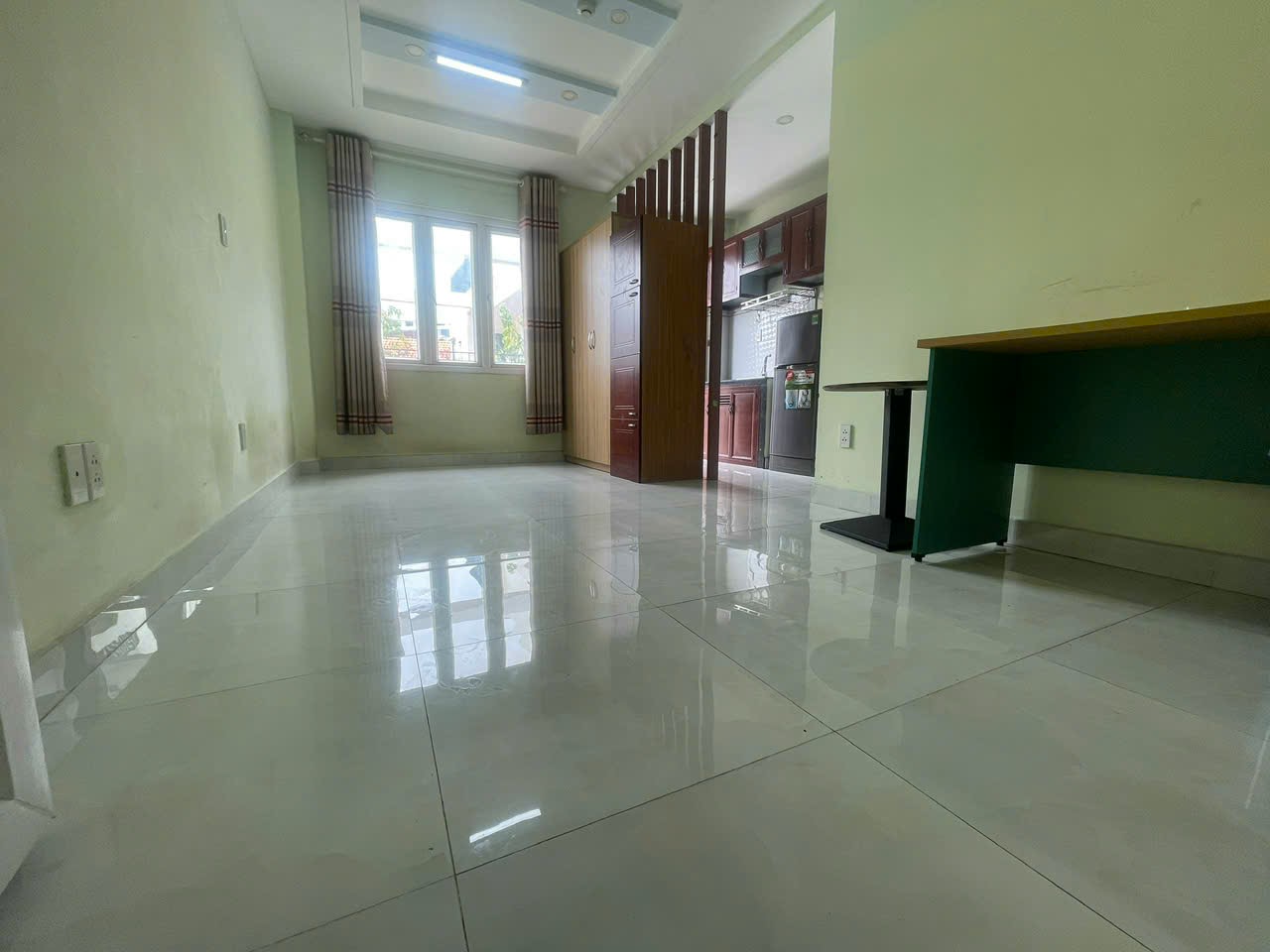 Ung Van Khiem serviced apartment building for sale, Binh Thanh built 7 floors with 16 rooms, 50m – 94m2 from D5 street 2