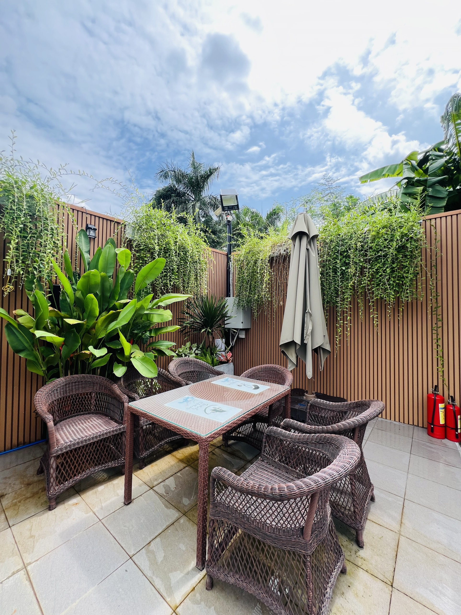 Villa B14 for rent, street 88 Thanh My Loi, District 2 with 3 bedrooms, fully equipped swimming pool 19