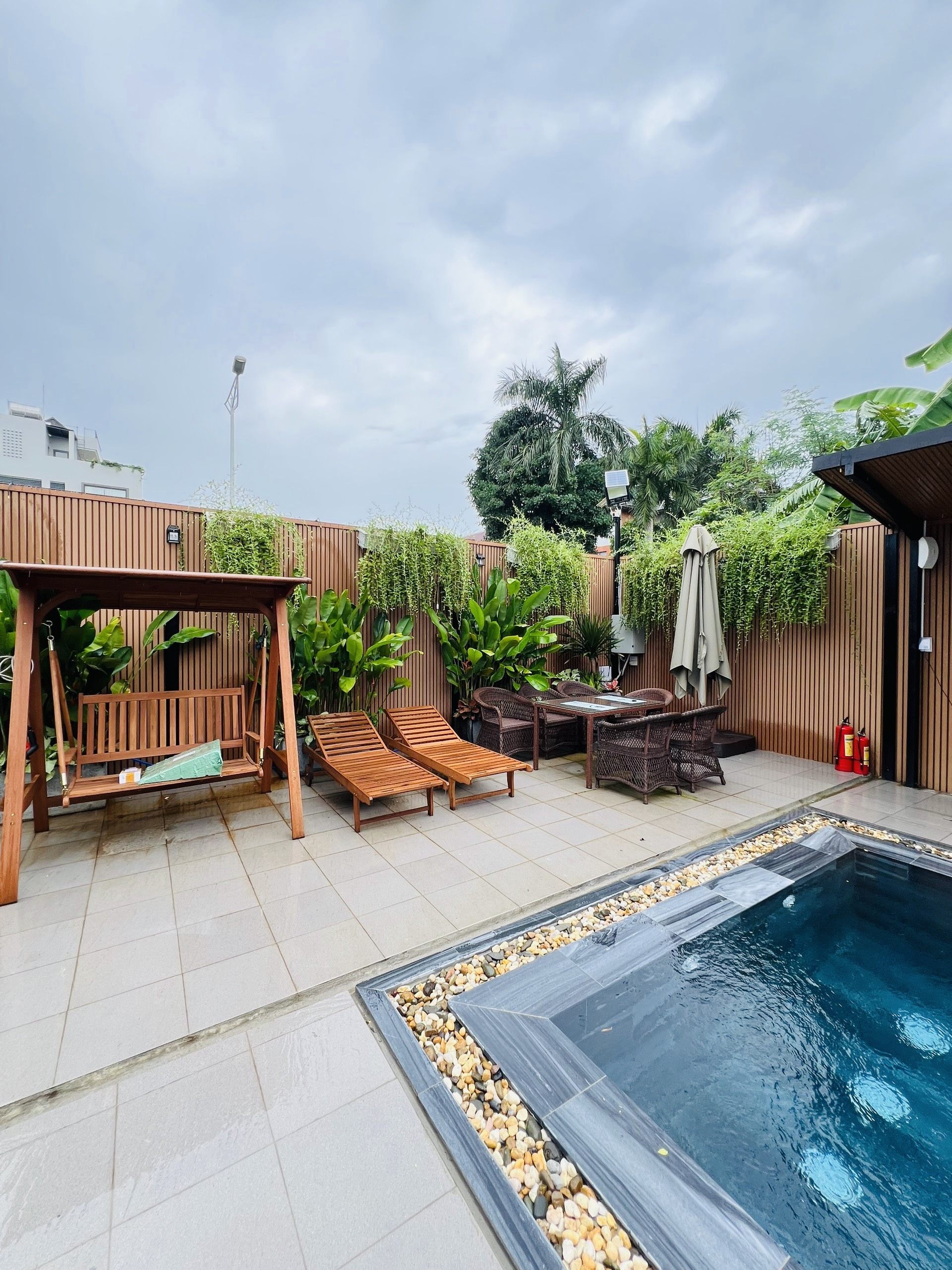 Villa B14 for rent, street 88 Thanh My Loi, District 2 with 3 bedrooms, fully equipped swimming pool 18