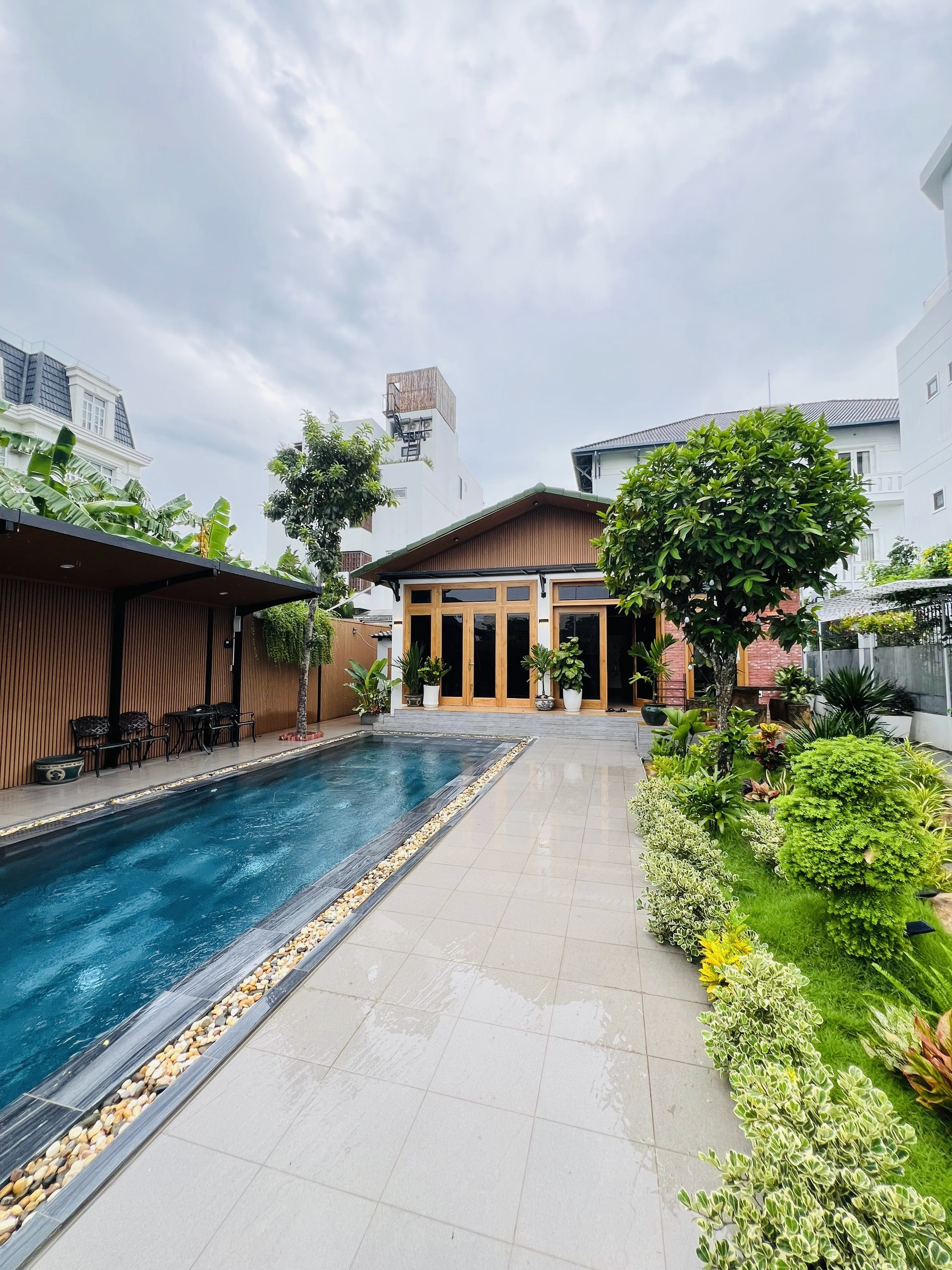 Villa B14 for rent, street 88 Thanh My Loi, District 2 with 3 bedrooms, fully equipped swimming pool 12