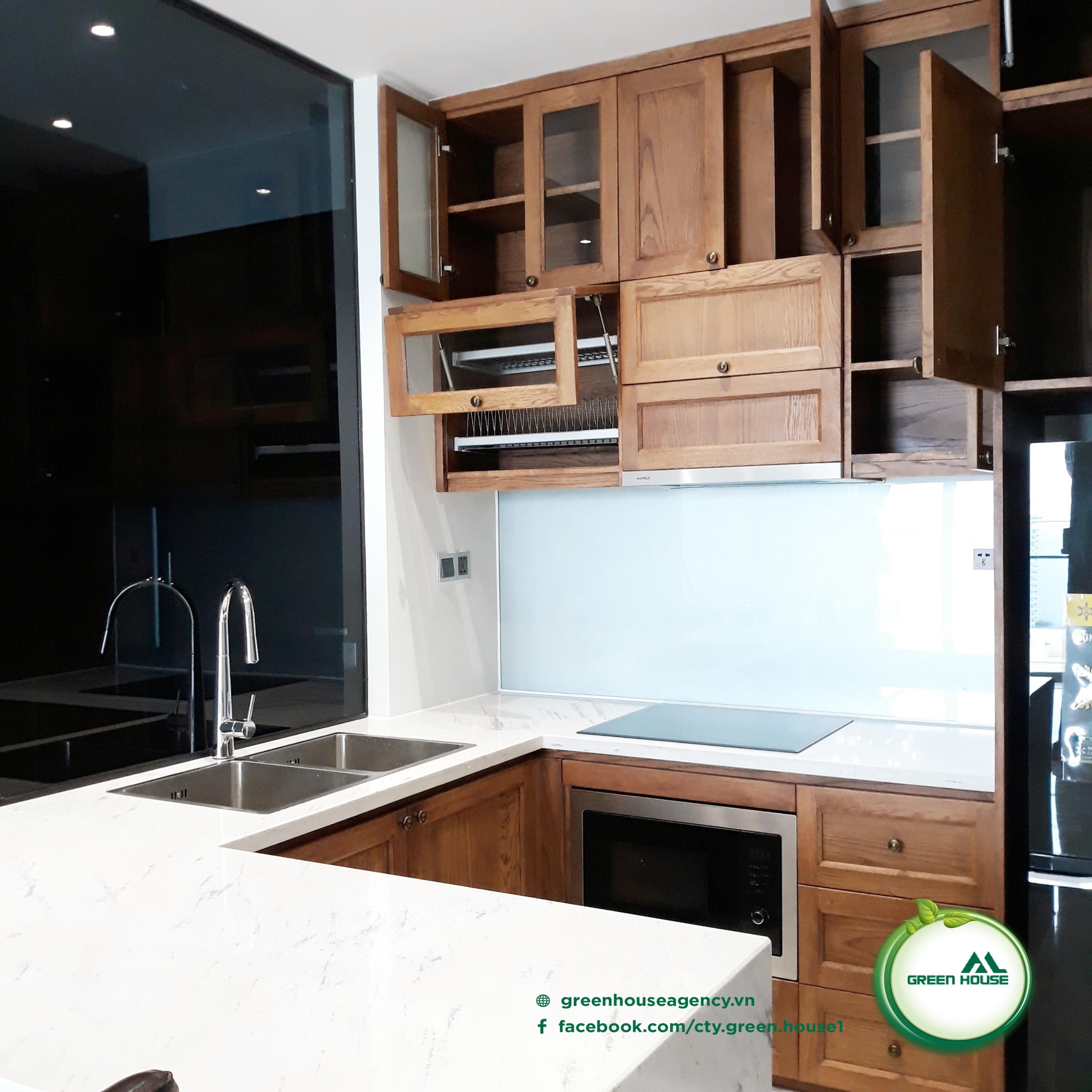 FOR RENT MIDTOWN APARTMENT IN PHU MY HUNG- TAN PHU WARD- DIST 7 7