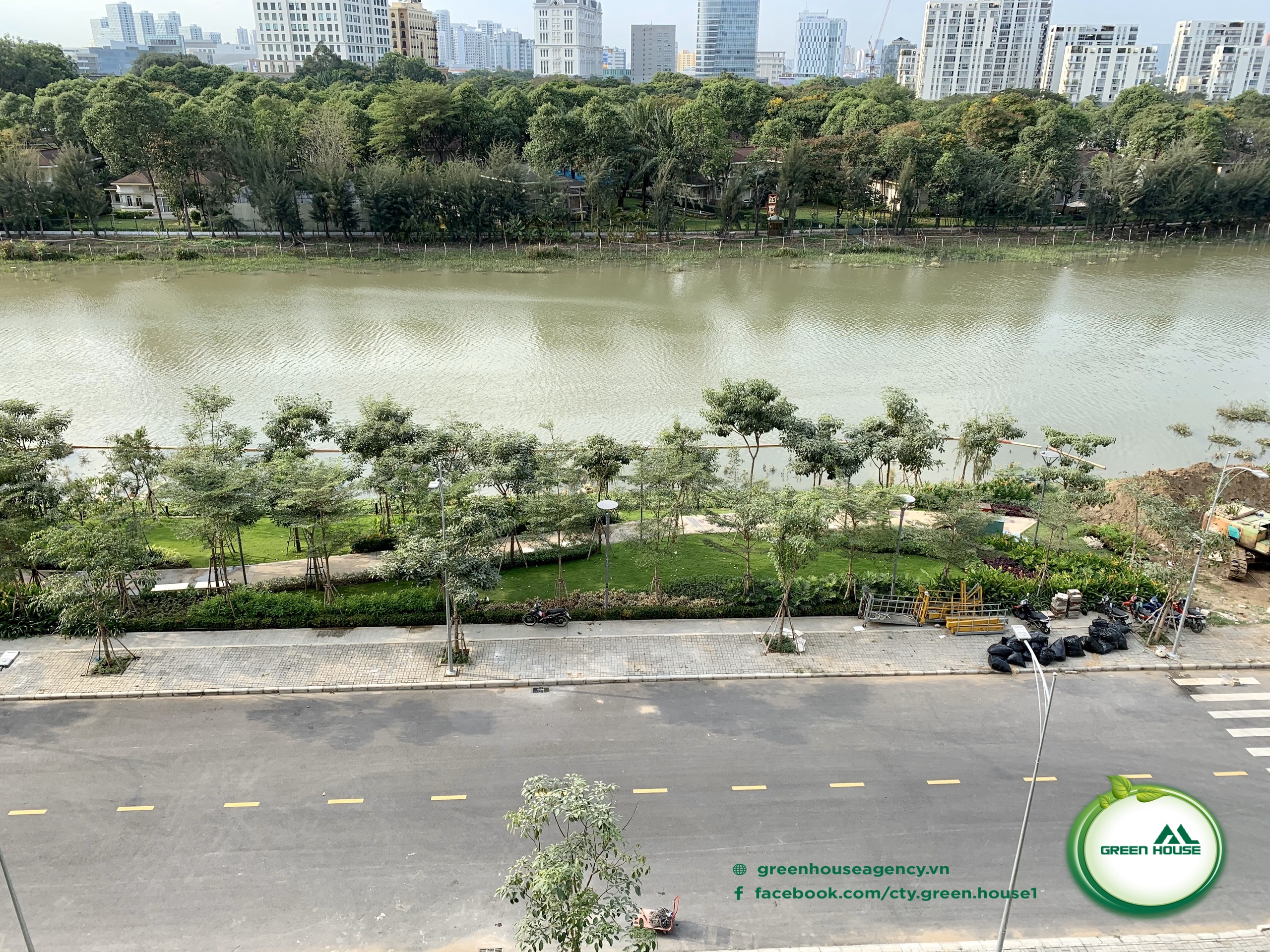 FOR RENT MID TOWN APARTMENT IN PHU MY HUNG- TAN PHONG WARD- DISTRICT 7 8