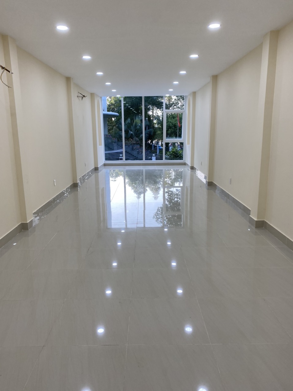 For Rent The House On Nguyen Dinh Chieu Street- Da Kao Ward- District 1 1